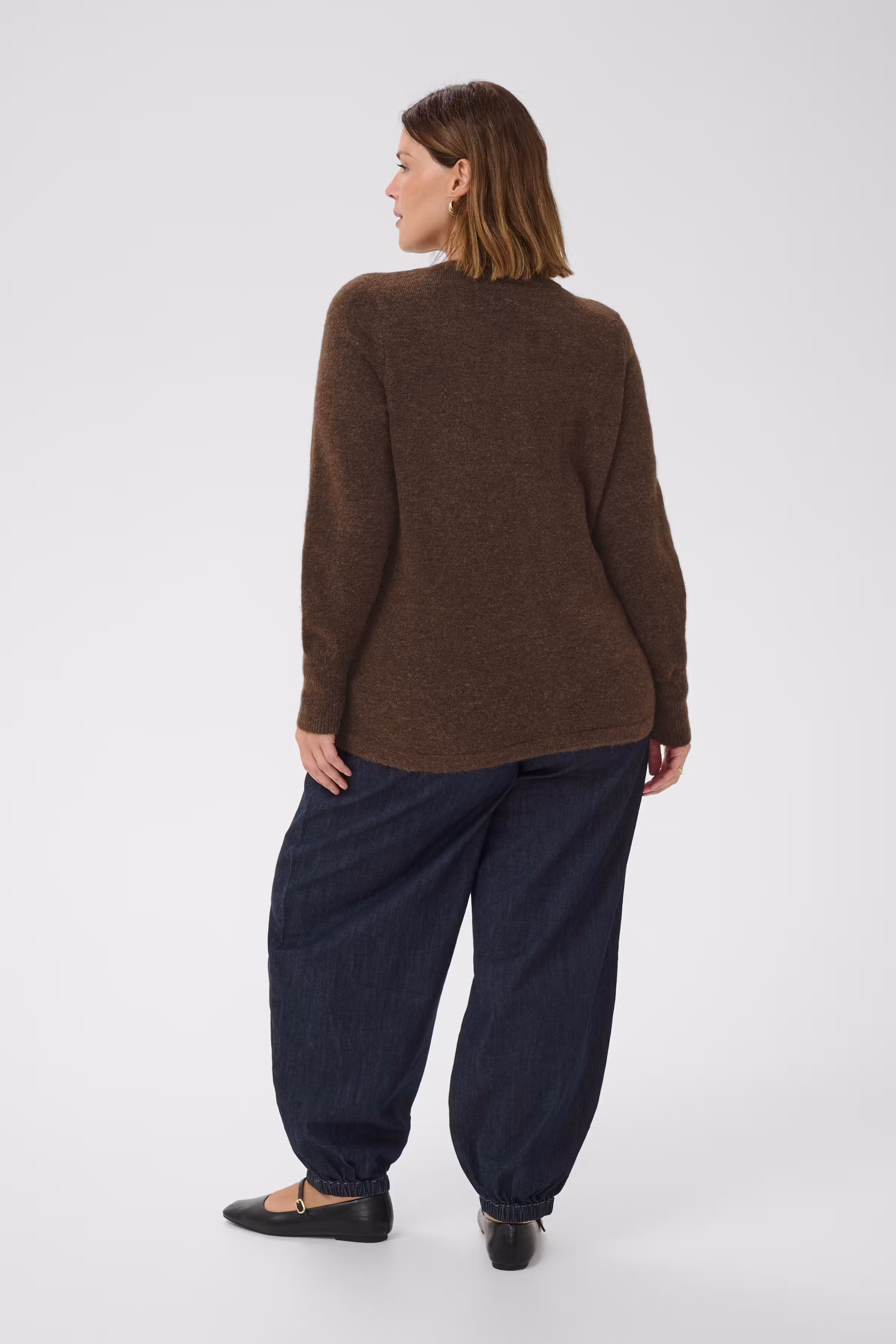 KCniela Cardigan LOOKBOOK BACK 10583699-1911161