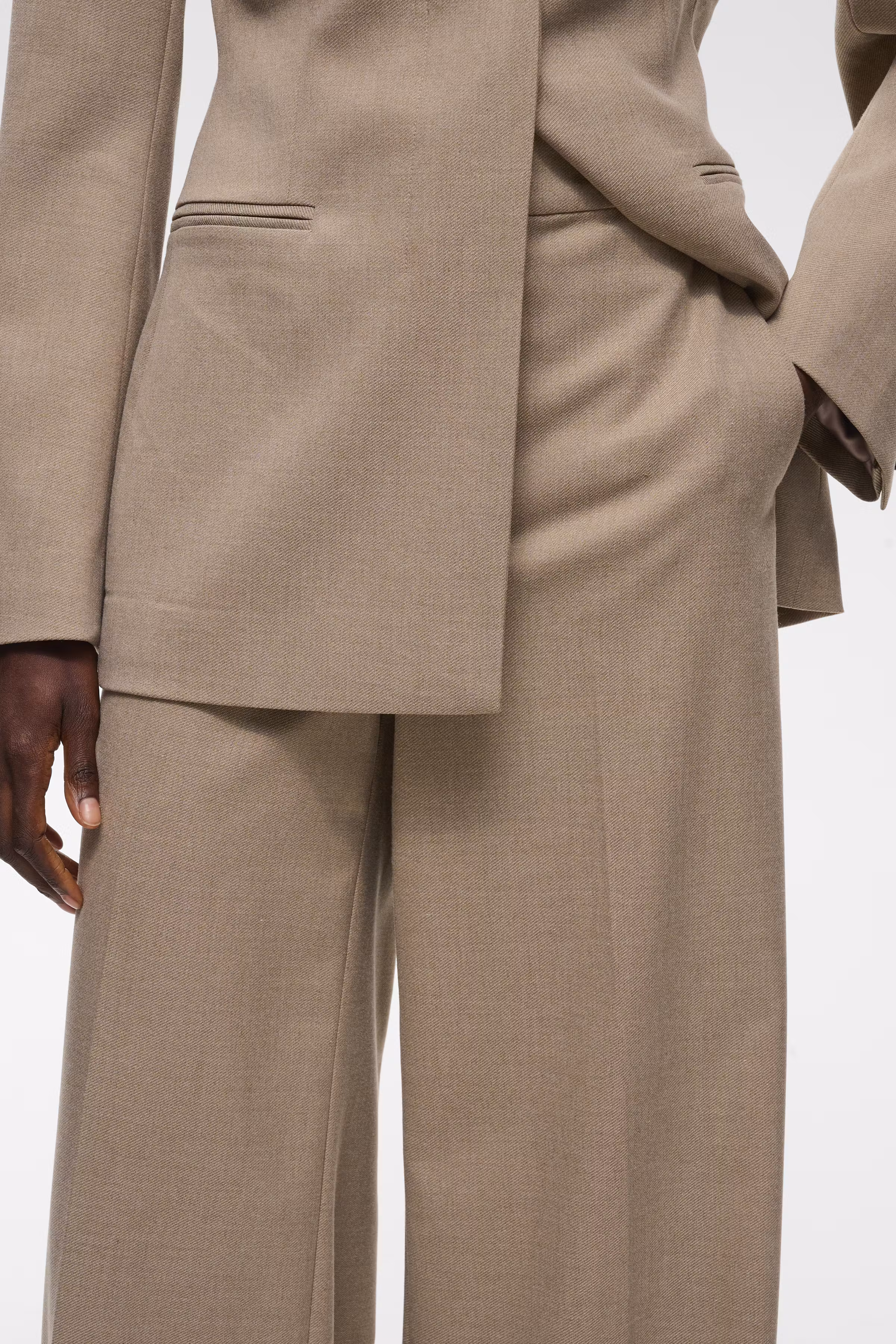 CAPRIEIW Hose LOOKBOOK DETAIL 30113091-1715061