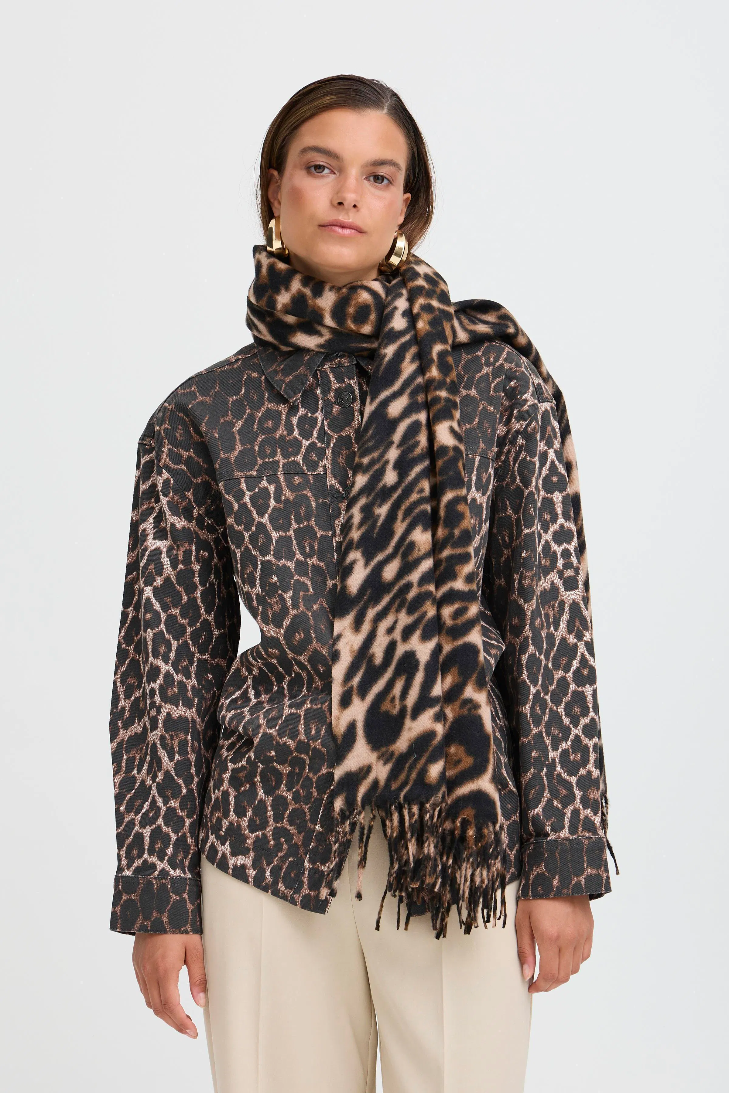 BYWEOPARD Skjerf LOOKBOOK FRONT 20817259-200453
