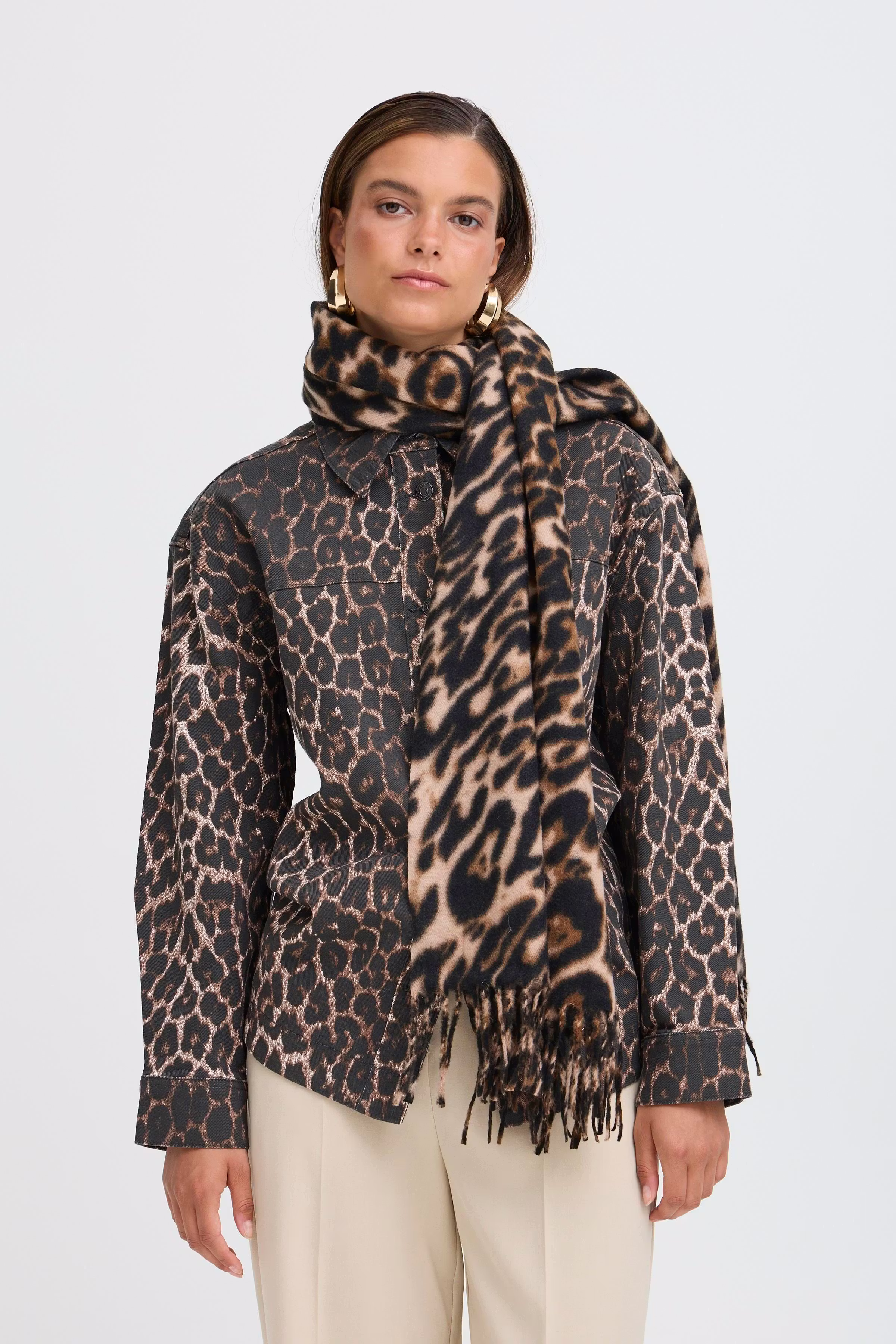BYWEOPARD Skjerf LOOKBOOK FRONT 20817259-200453