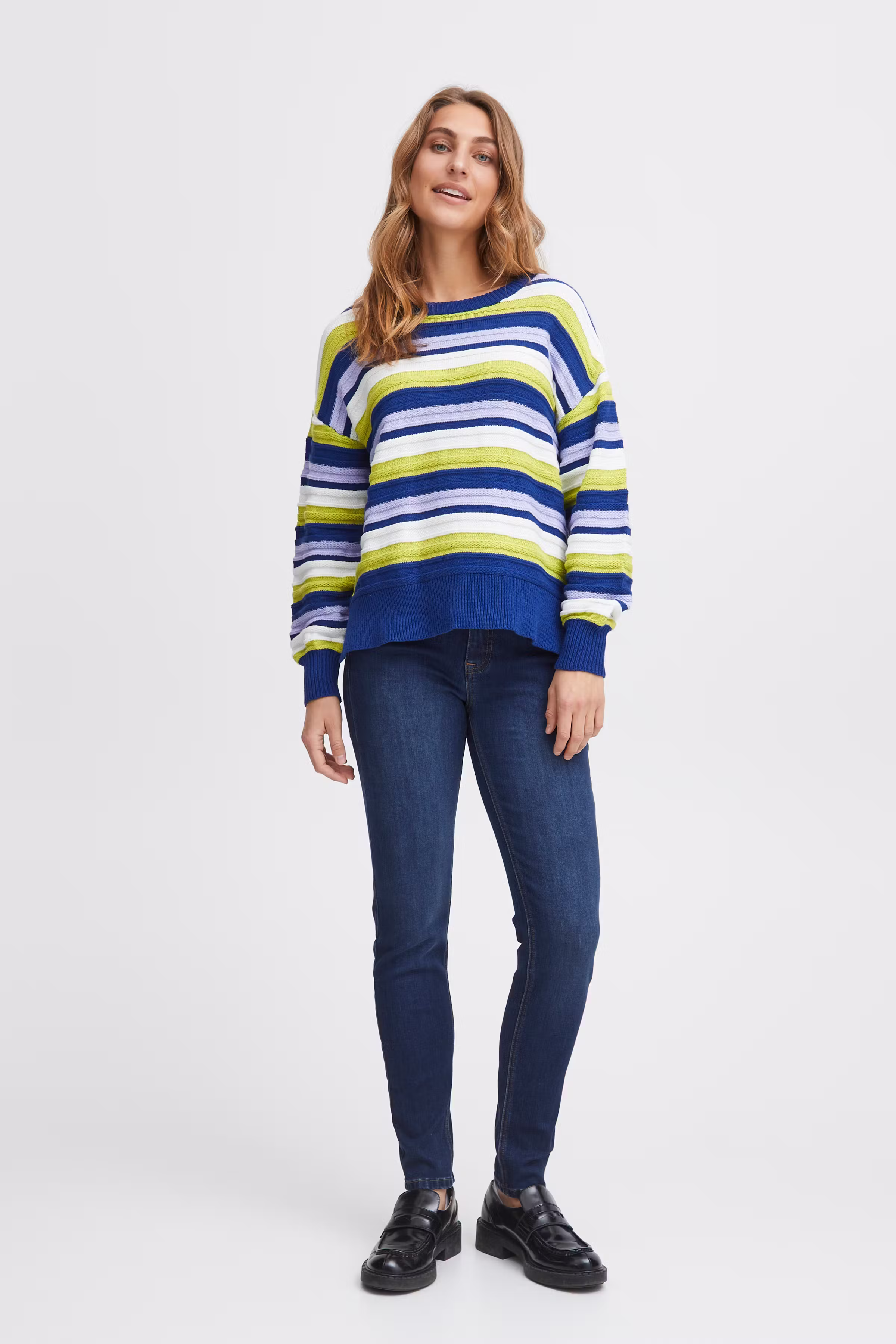 Stickad pullover LOOKBOOK FRONT 20612463-202210