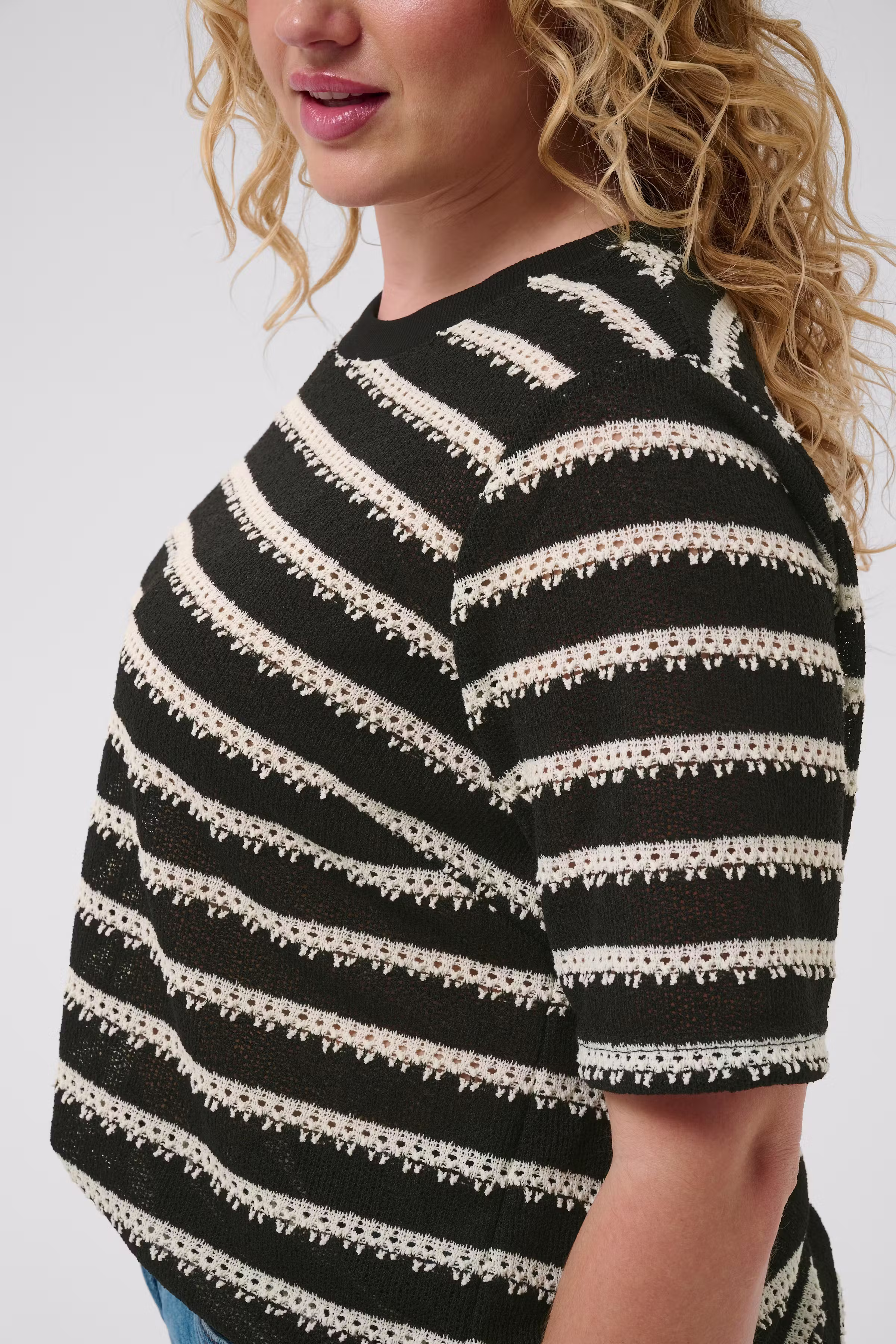 KCdarla T-shirt LOOKBOOK DETAIL 10584300-109469