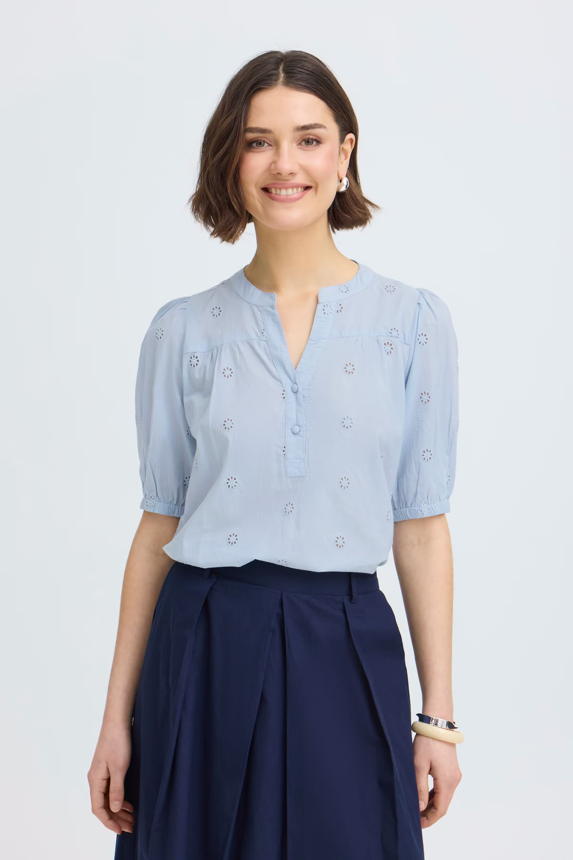 FREMBRIANA Blus LOOKBOOK FRONT 20618623-144115