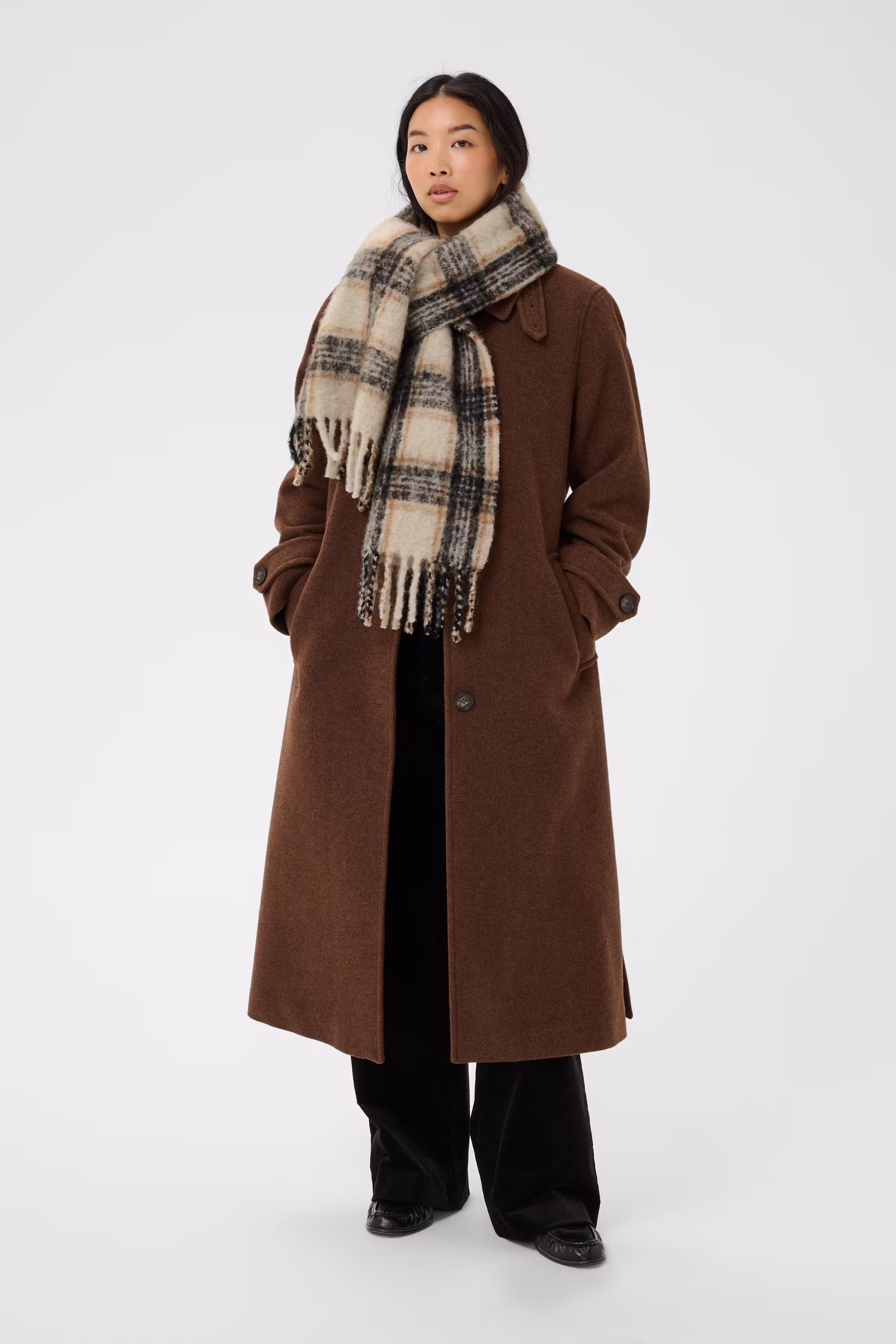 ChalenaPW Skjerf LOOKBOOK FRONT 30310721-305142