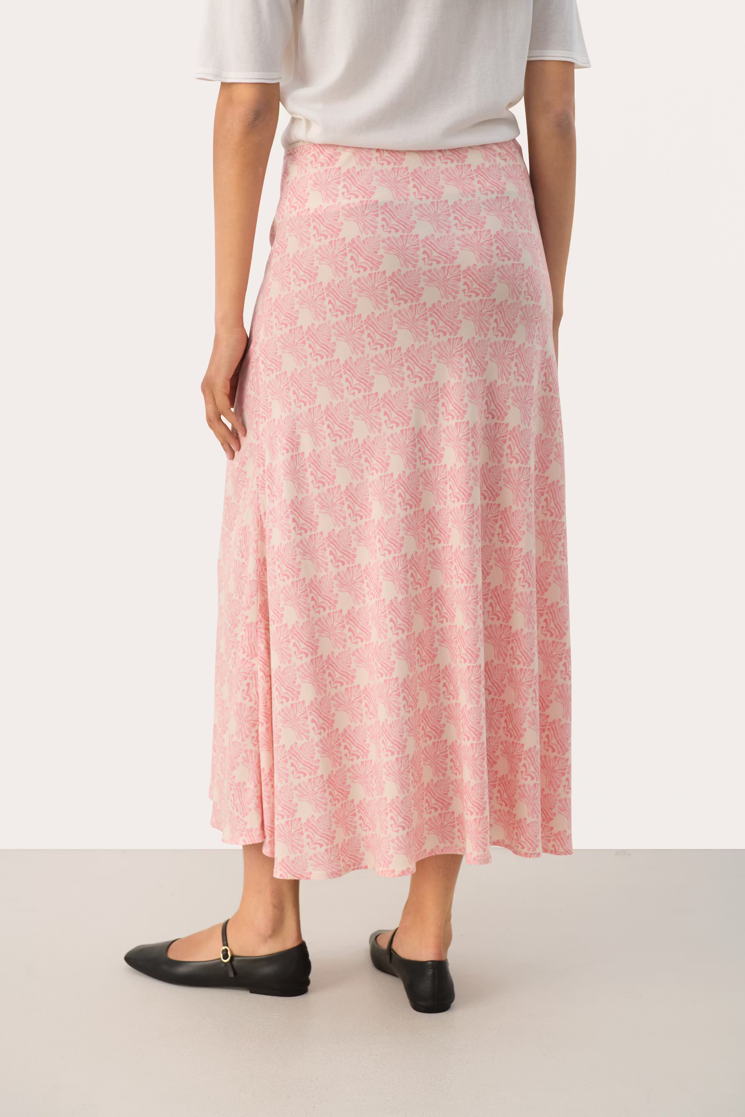 RinPW Rok LOOKBOOK BACK 30308837-303083