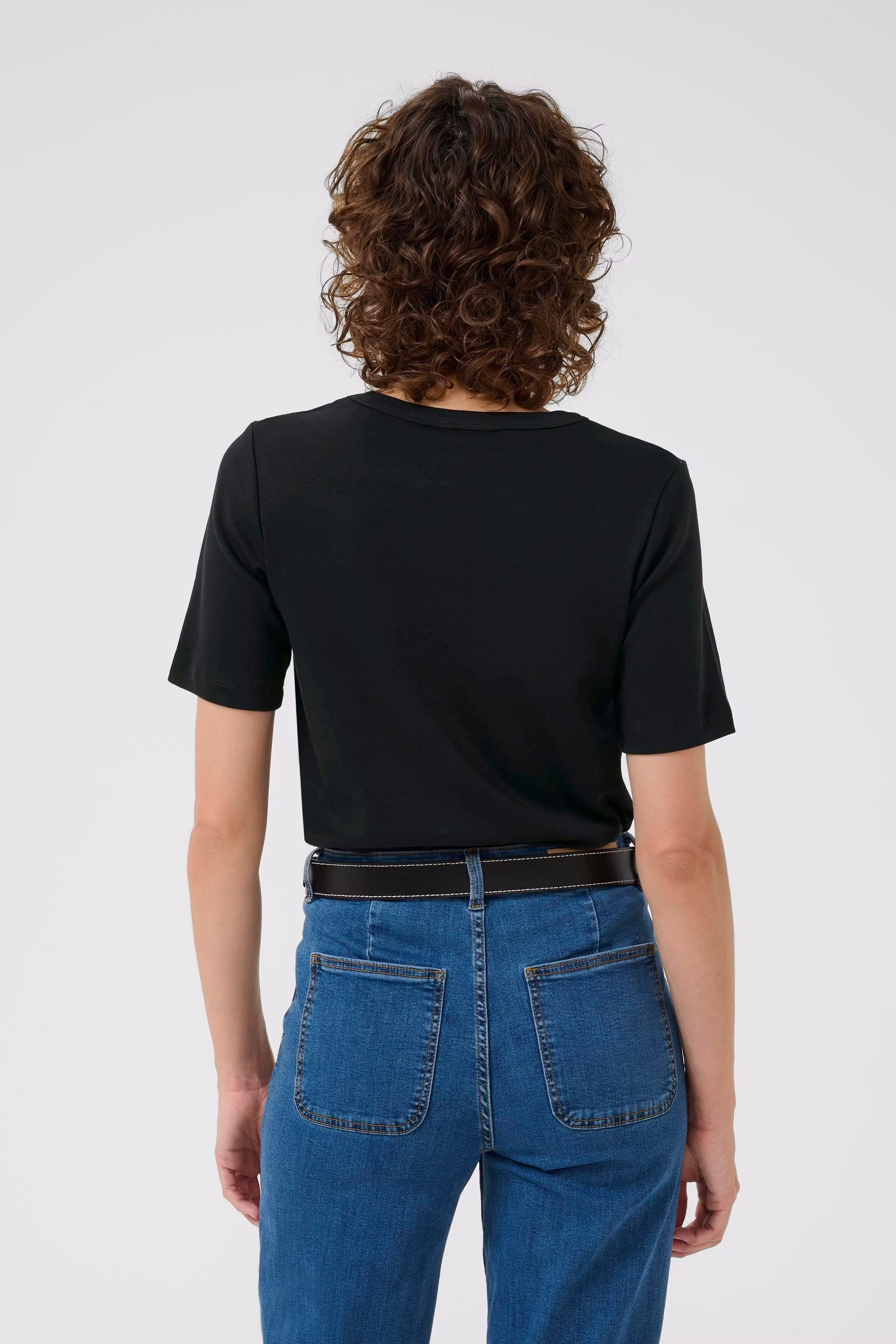 RatansaPW T-shirt LOOKBOOK BACK 30309871-194008