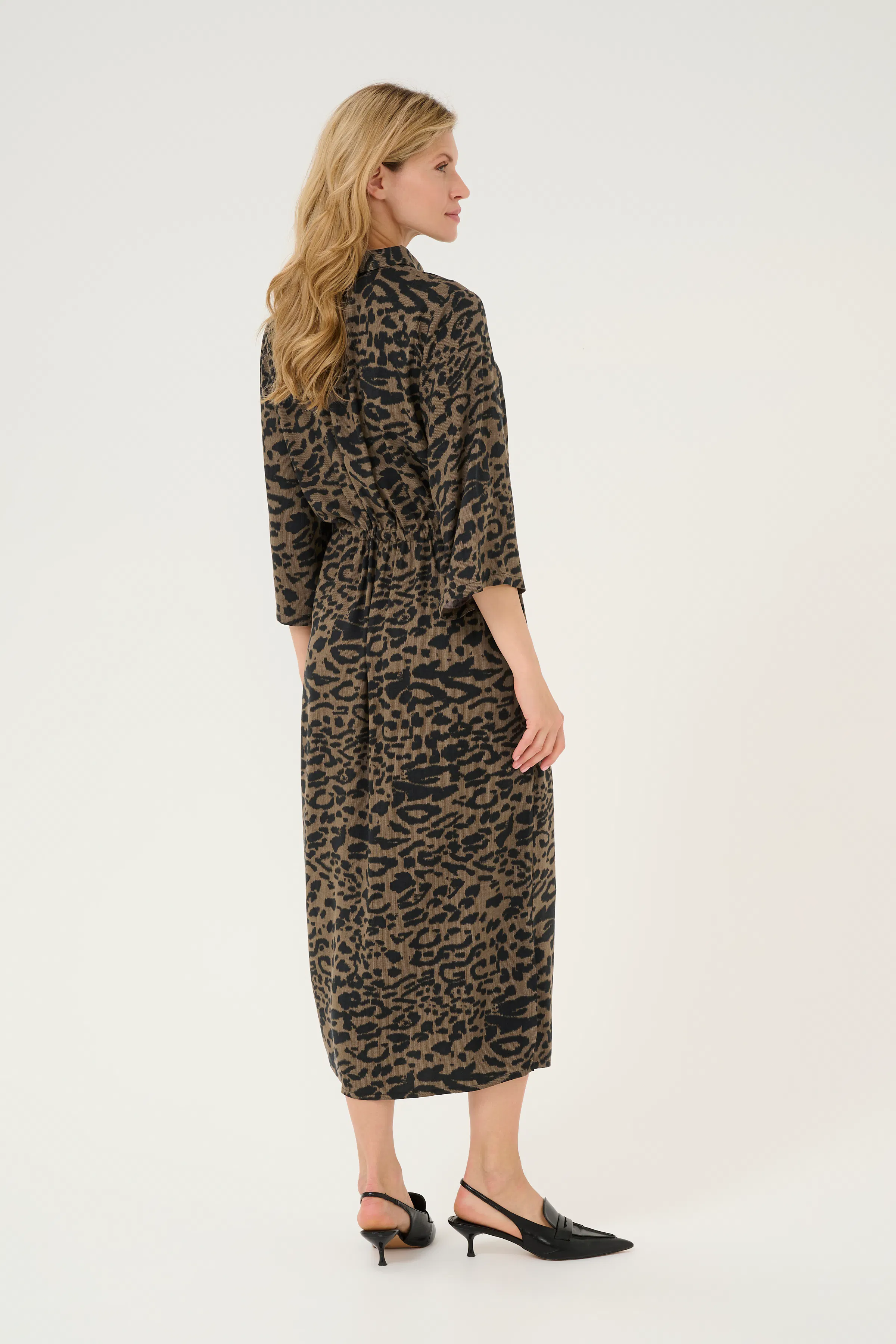 KAforrest Kjole LOOKBOOK BACK 10508964-106279
