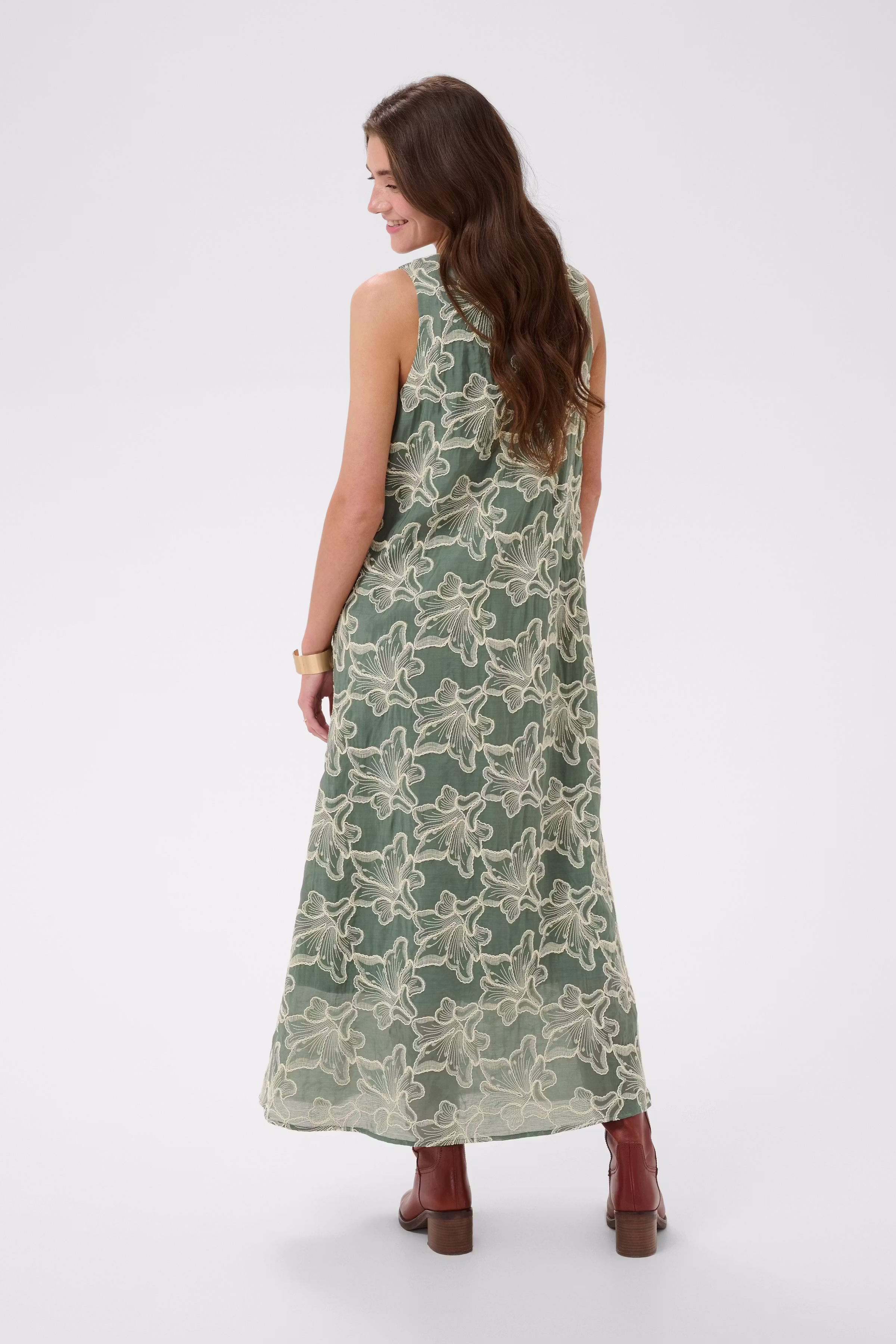 CRTorli Kjole LOOKBOOK BACK 10615204-180514