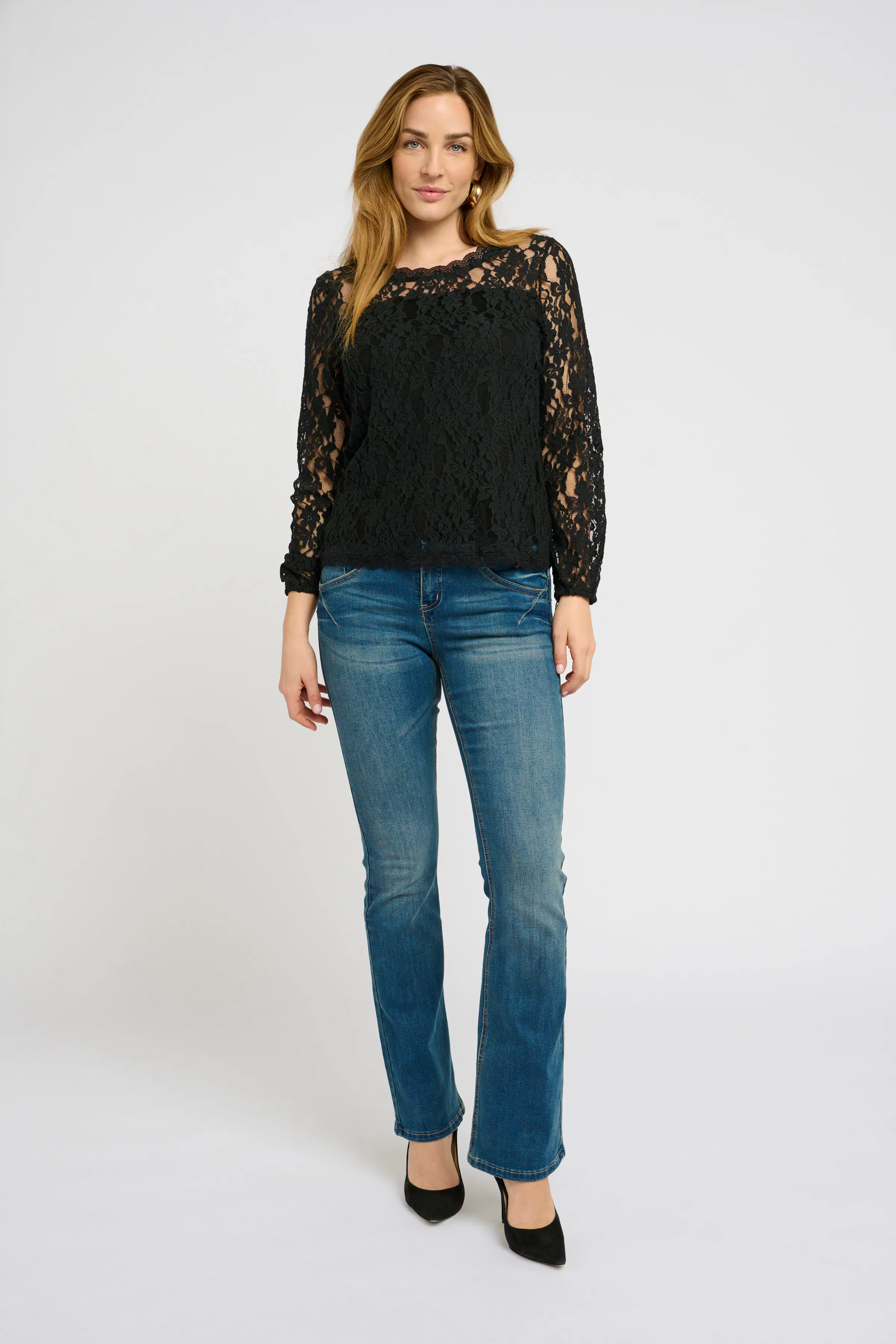 CRKit Blouse LOOKBOOK FRONT 10611701-100120