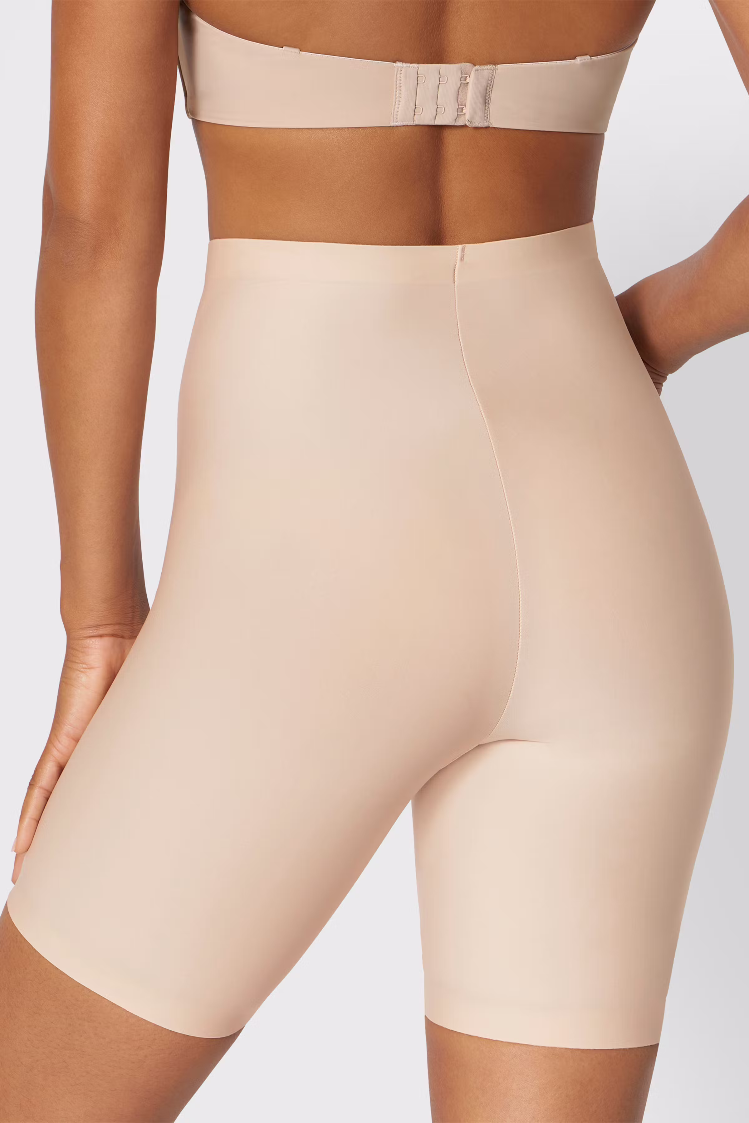 MediumShaping Panties LOOKBOOK BACK 40500121-T00NZ