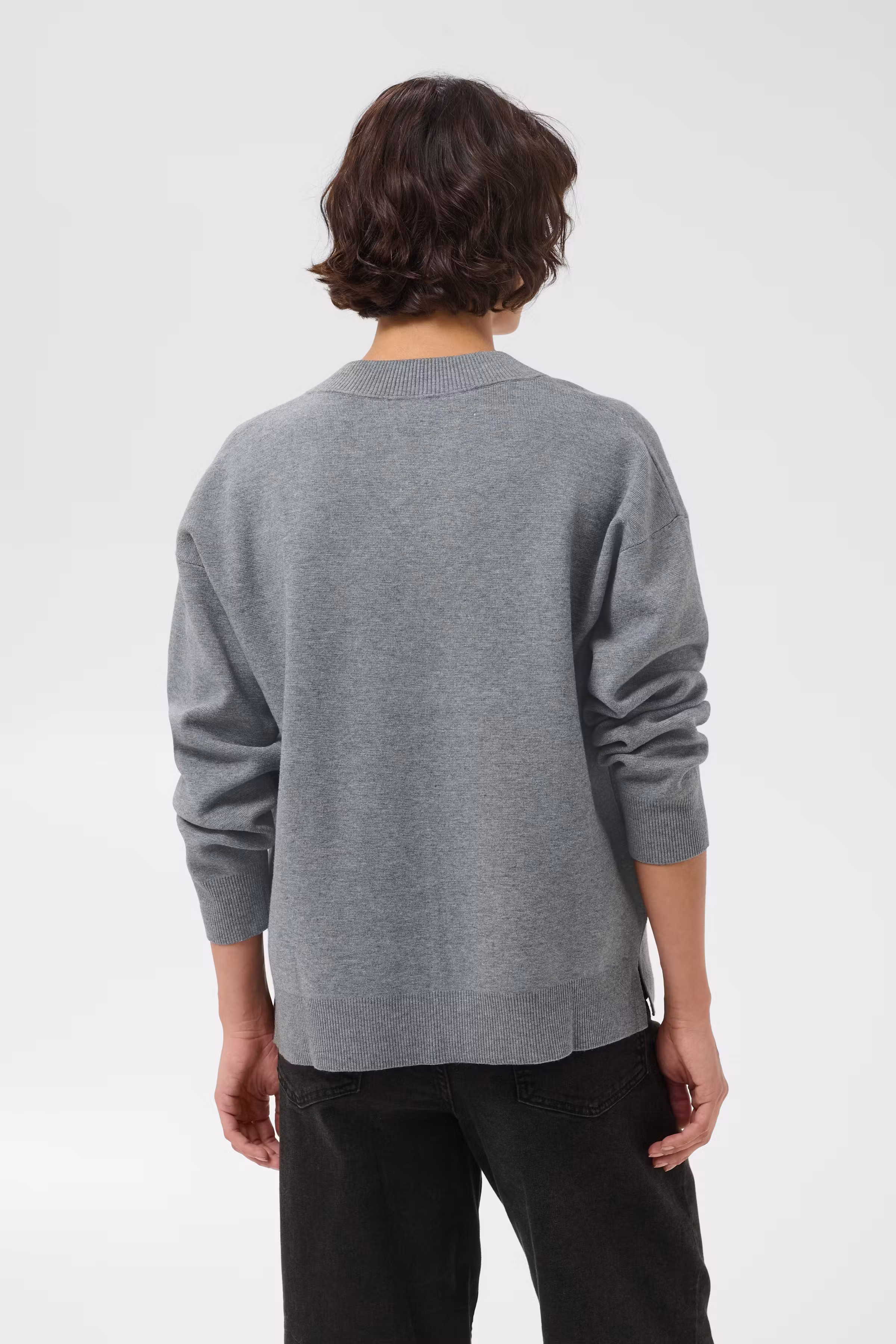 ChantallyPW Pullover LOOKBOOK BACK 30310916-1802011