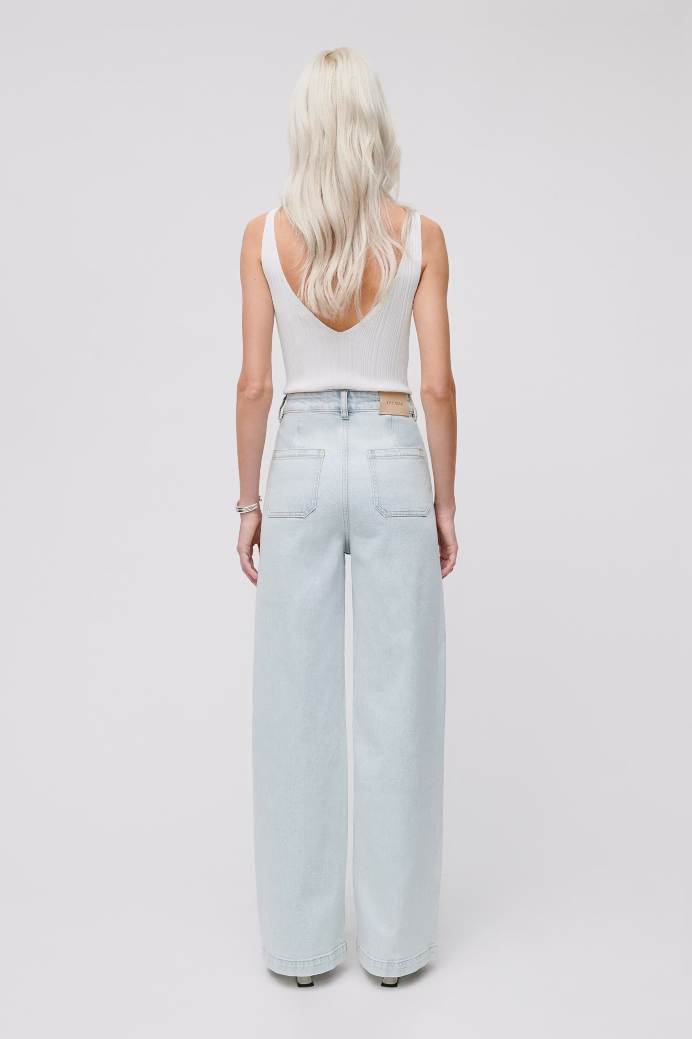 IOPIXIE Trousers LOOKBOOK BACK 30600384-BL806