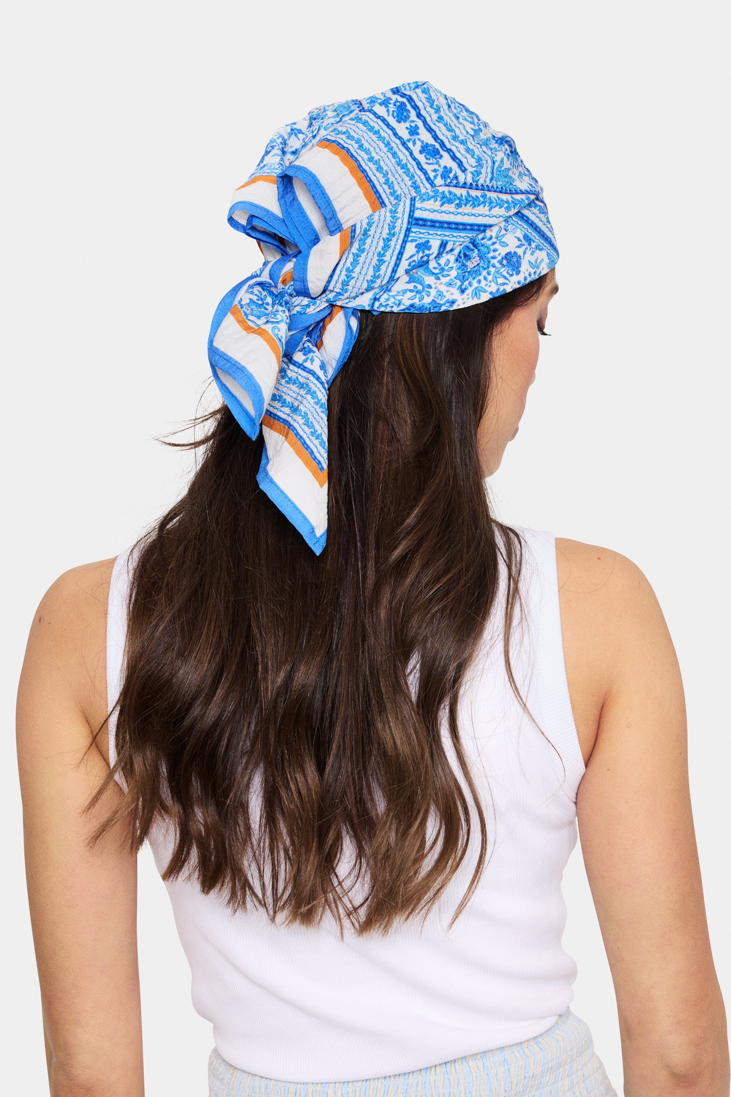 KaisaSZ Skjerf LOOKBOOK DETAIL 30514059-303708