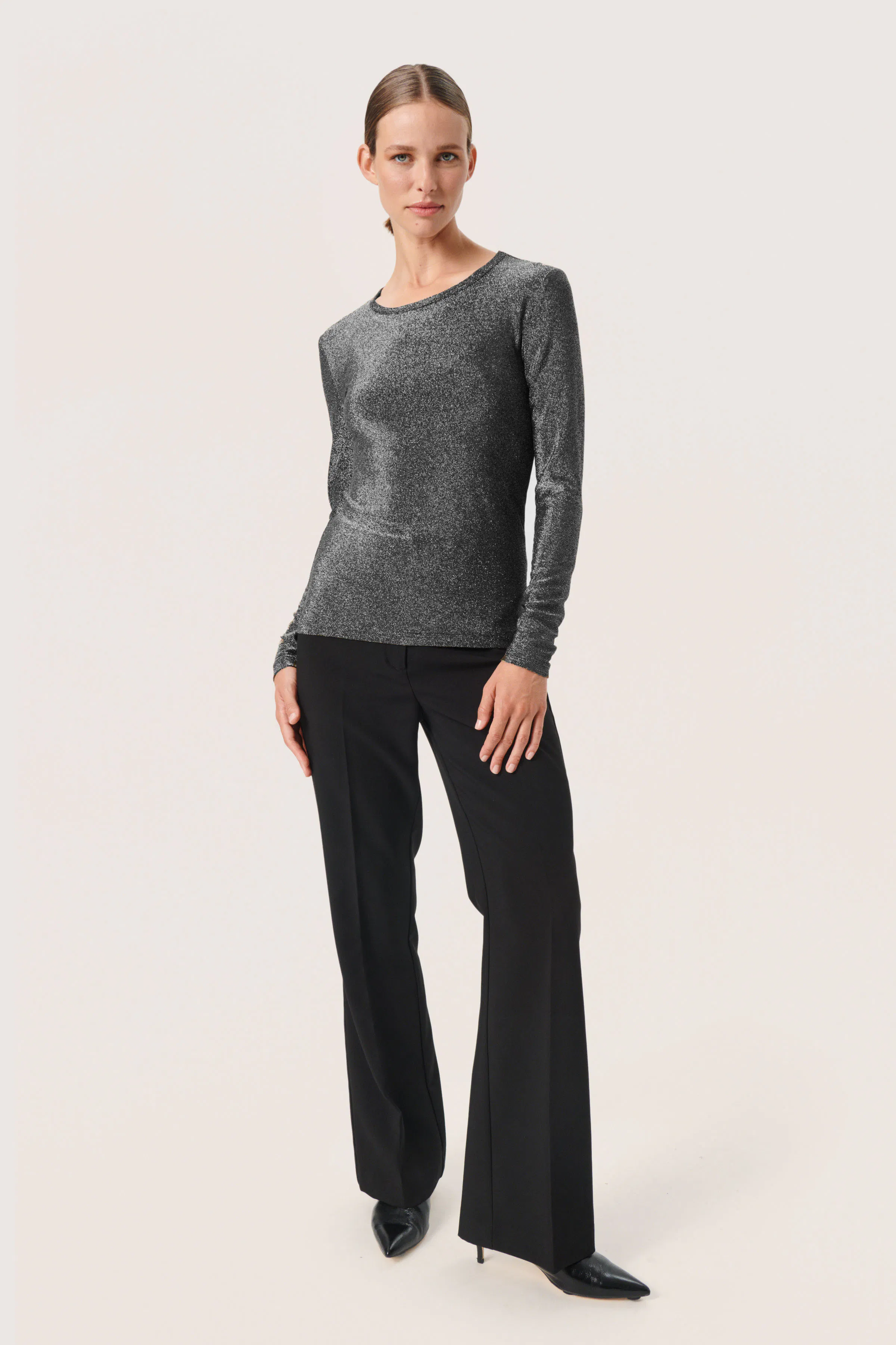 SLSkylara T-shirt LOOKBOOK FRONT 30407516-145002