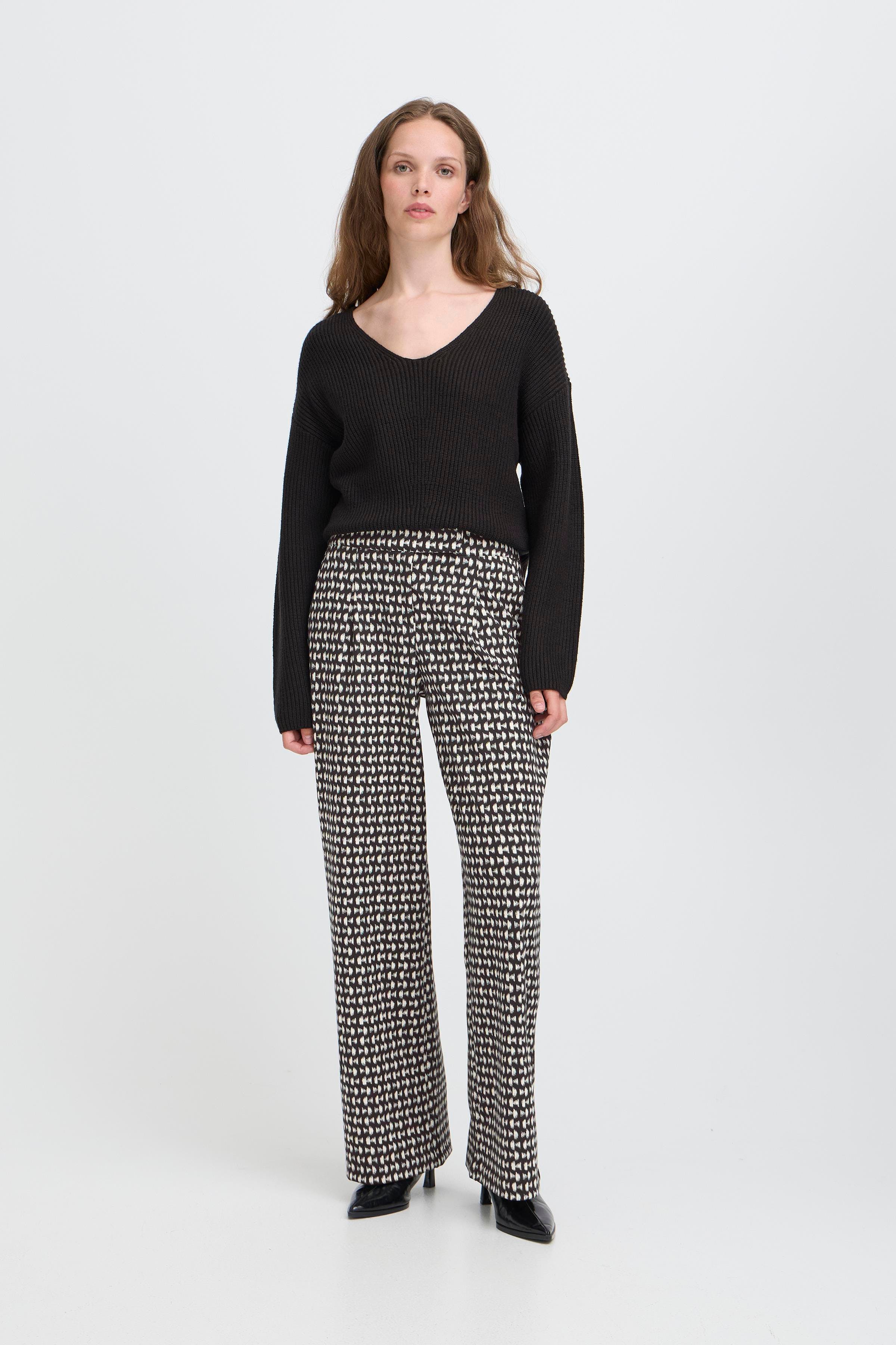 IHKATE Trousers LOOKBOOK FRONT 20124663-900001651