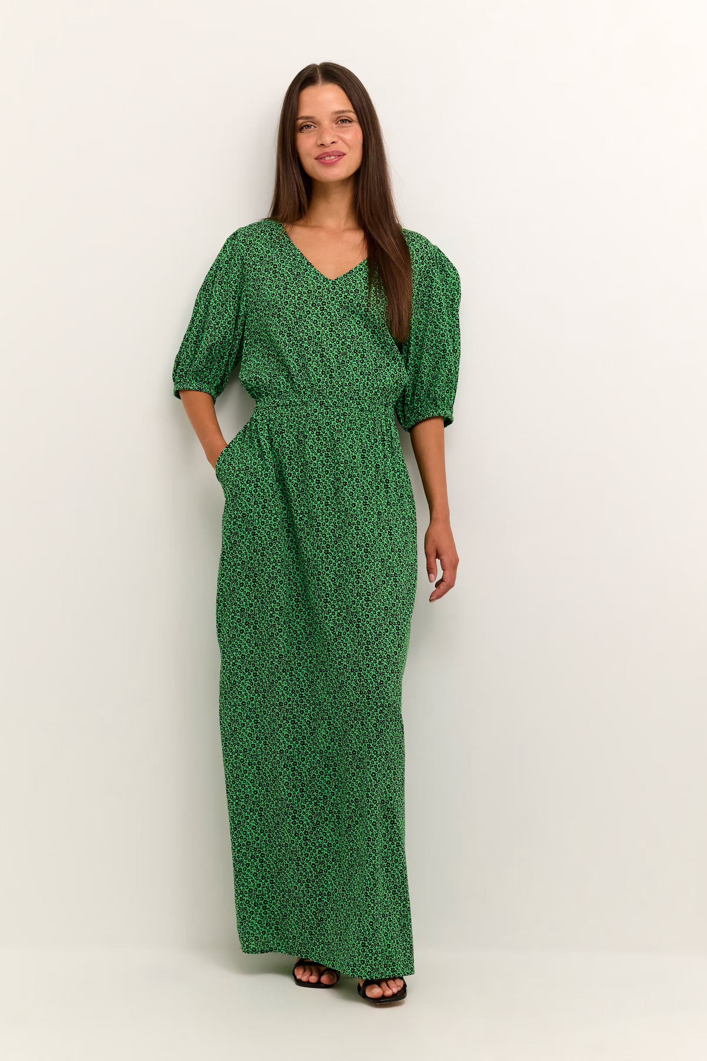 KAisolde Dress LOOKBOOK FRONT 10507514-104240