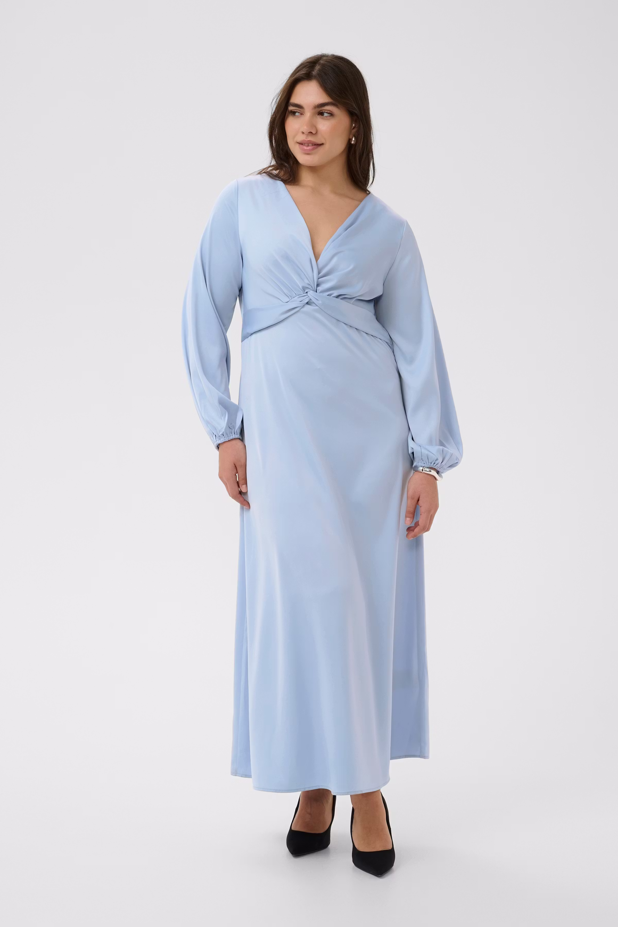 KCjamie Kleid LOOKBOOK FRONT 10584343-109884