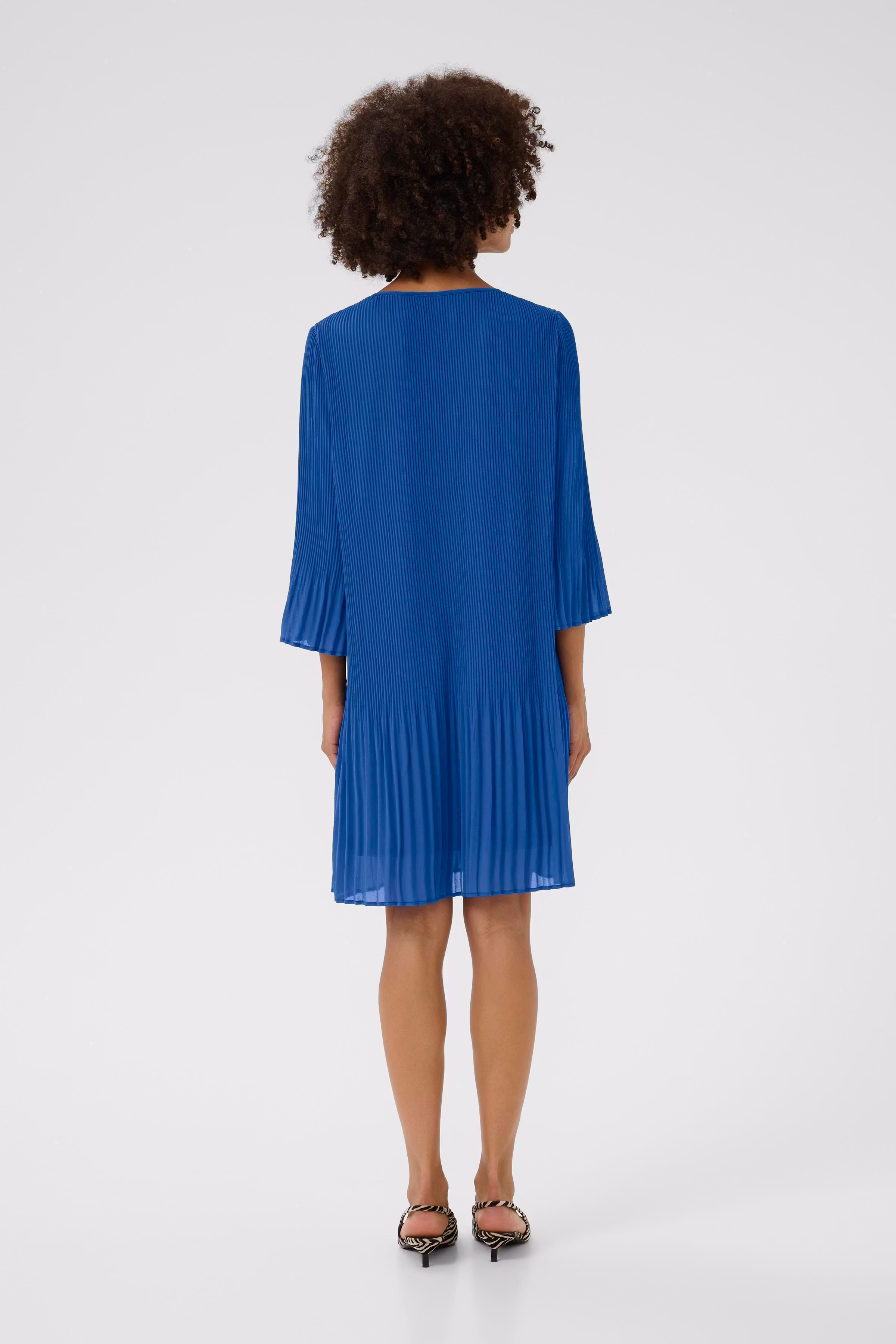 CUladina Kleid LOOKBOOK BACK 50112089-184148