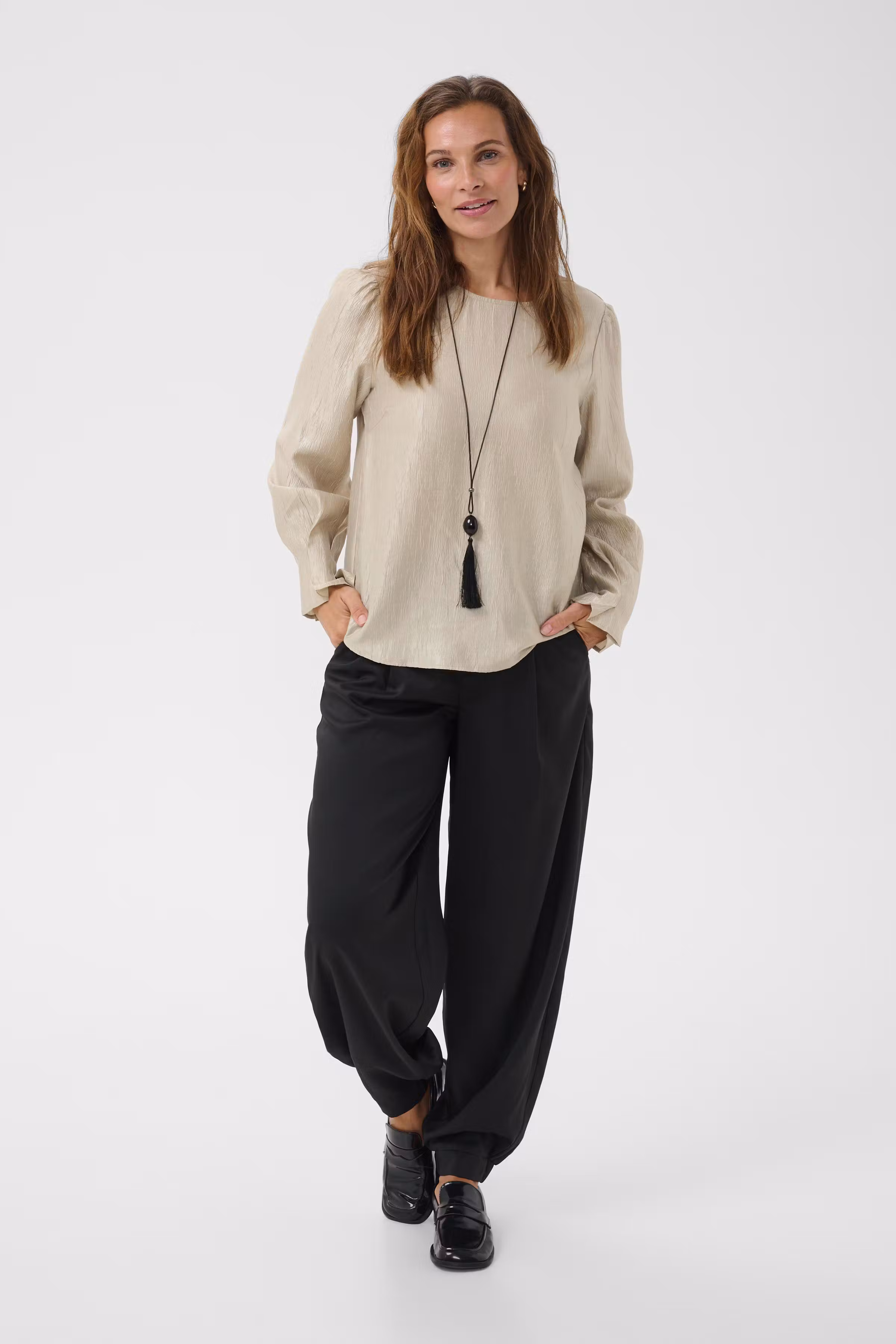 BPwinnie Blouse LOOKBOOK FRONT 40200241-151305