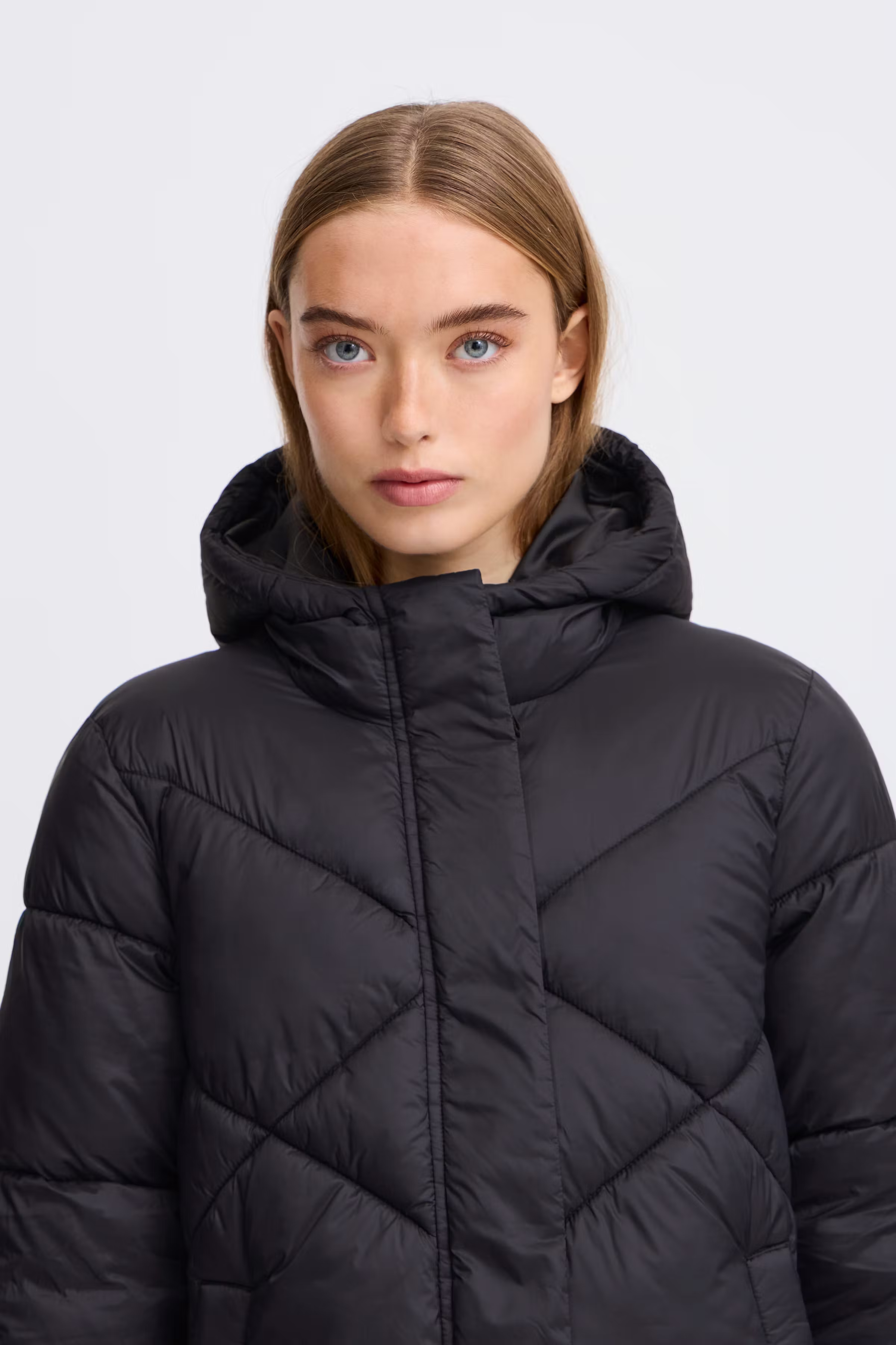 IHZORANA Yttertøy LOOKBOOK DETAIL 20121299-194008