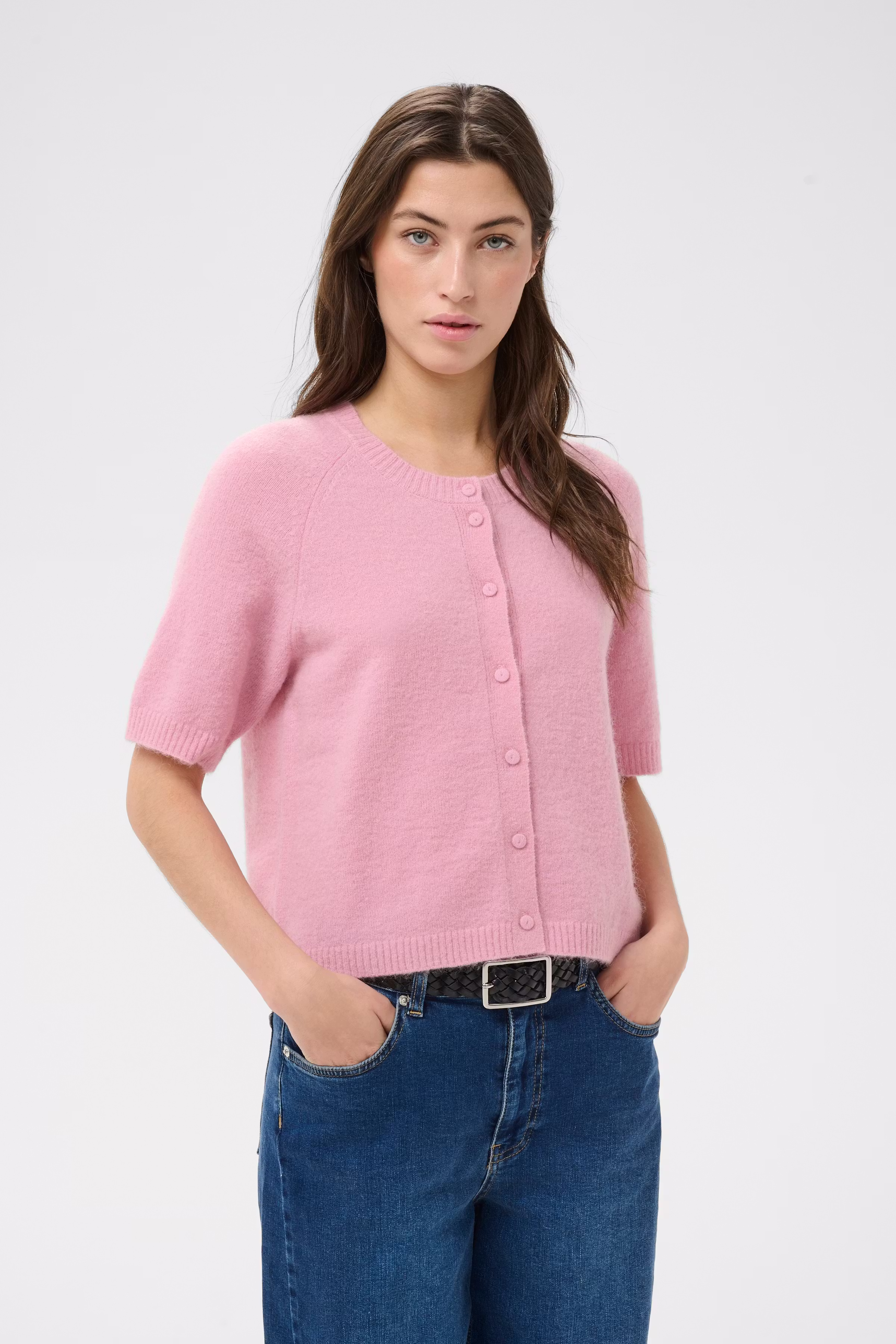 AnishaPW Cardigan LOOKBOOK FRONT 30310399-142307