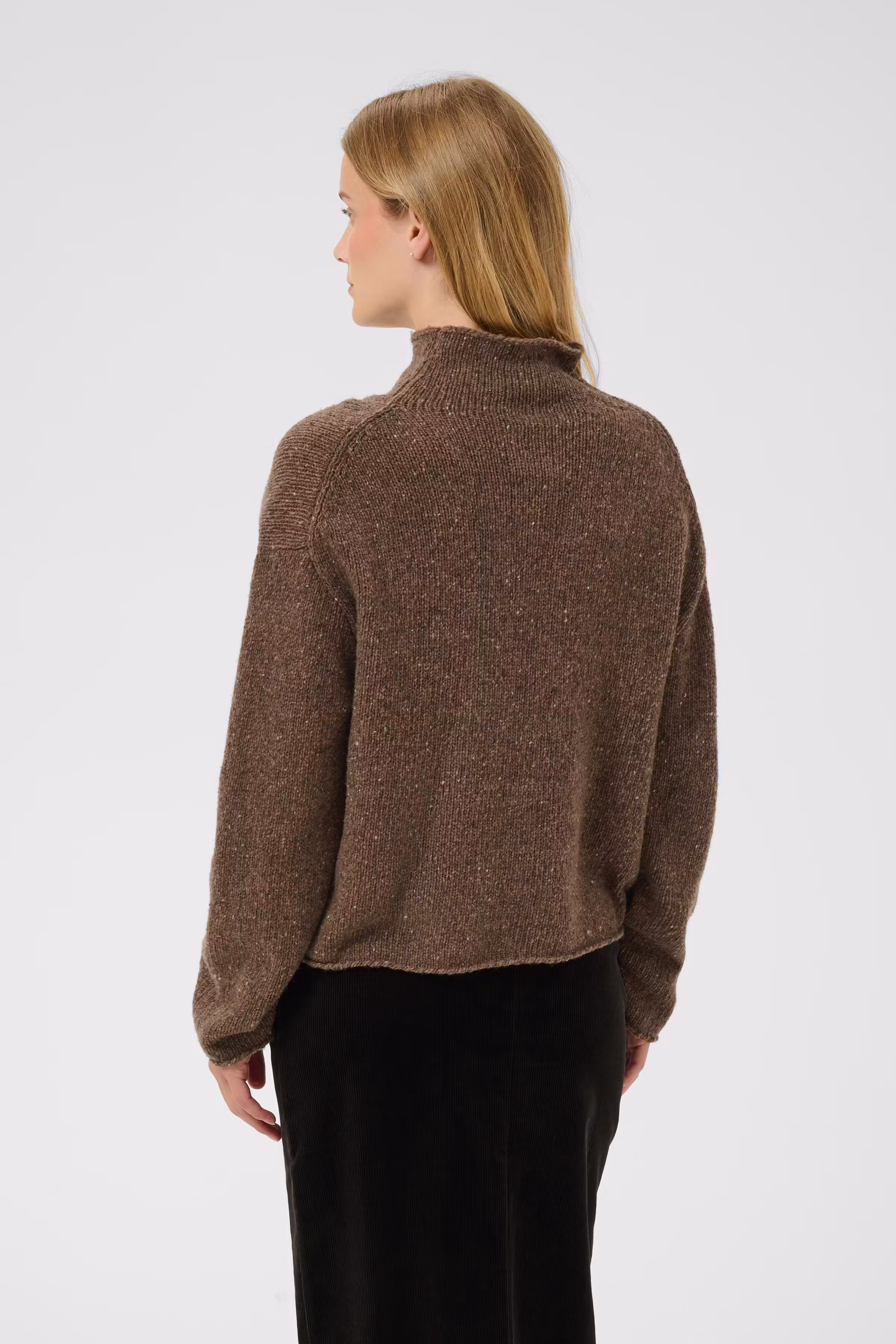 ChanellyPW Pullover LOOKBOOK BACK 30310844-305372
