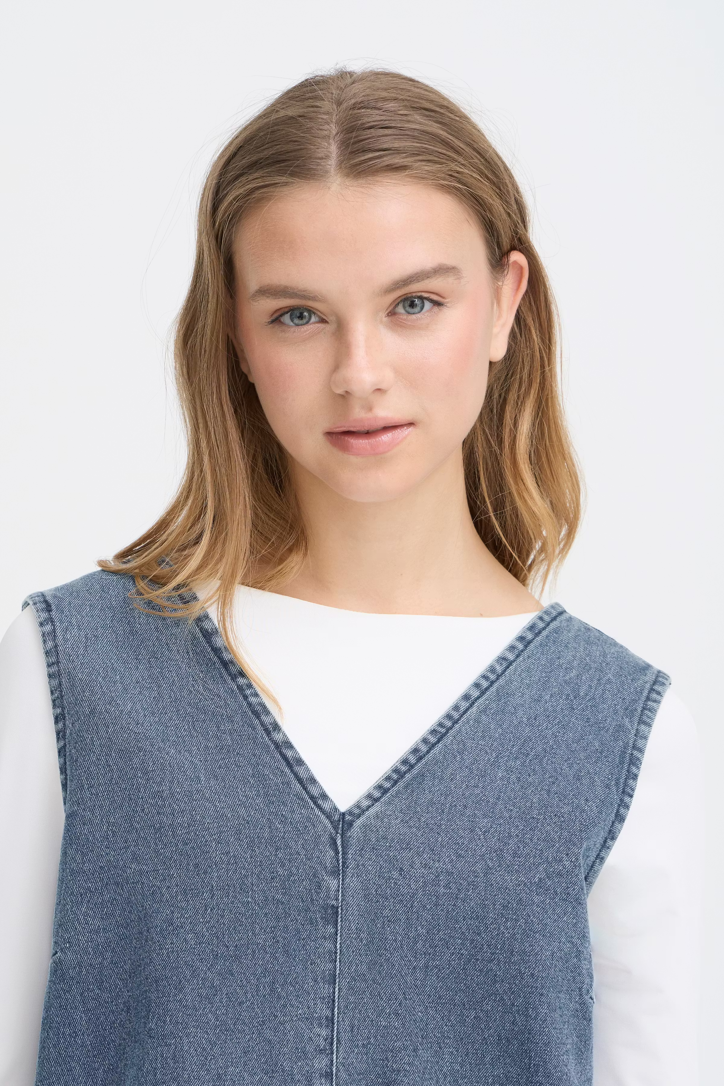 IHHIRAMO Kleid LOOKBOOK DETAIL 20125723-200928