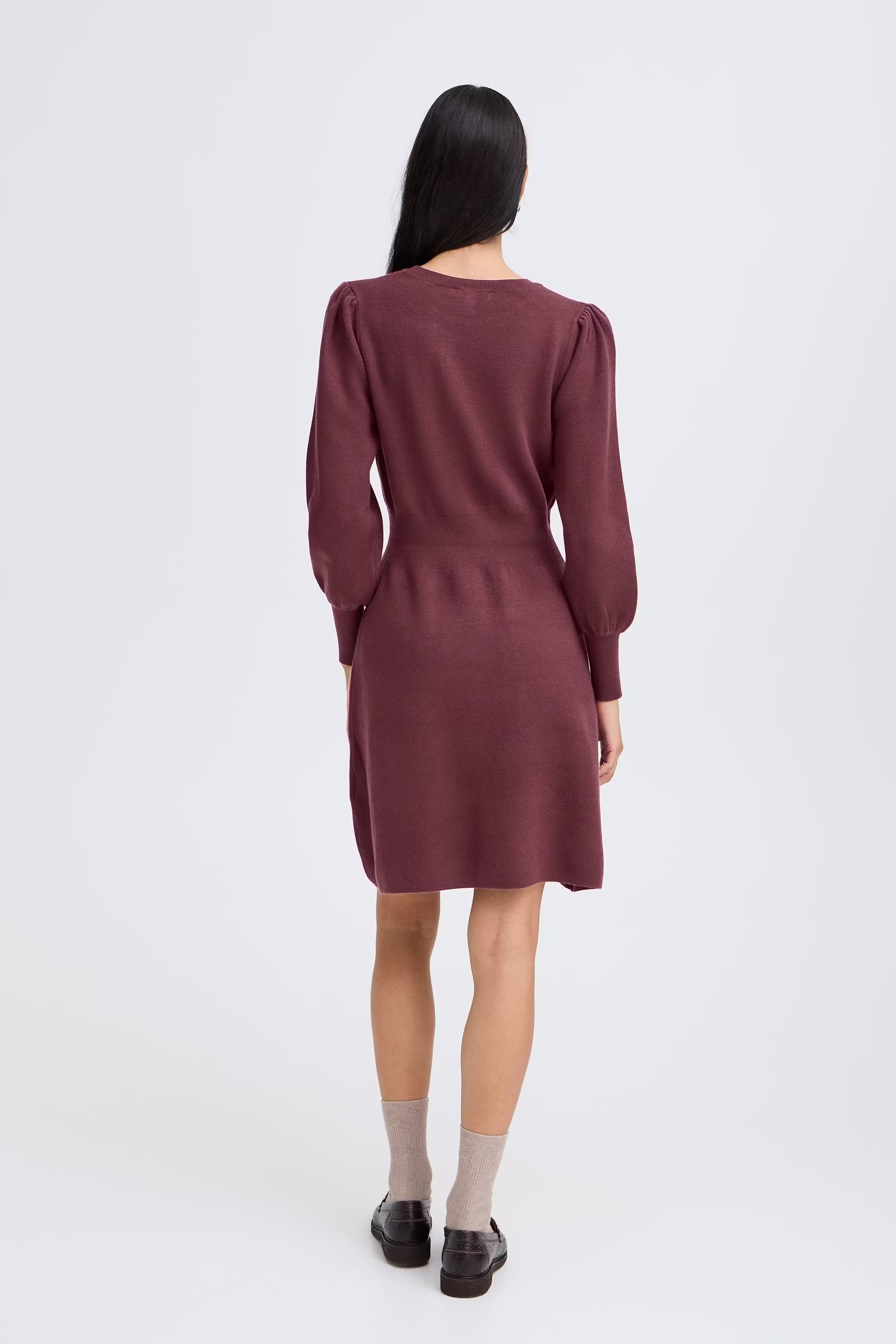 BYOTARI Kjole LOOKBOOK BACK 20817123-191627
