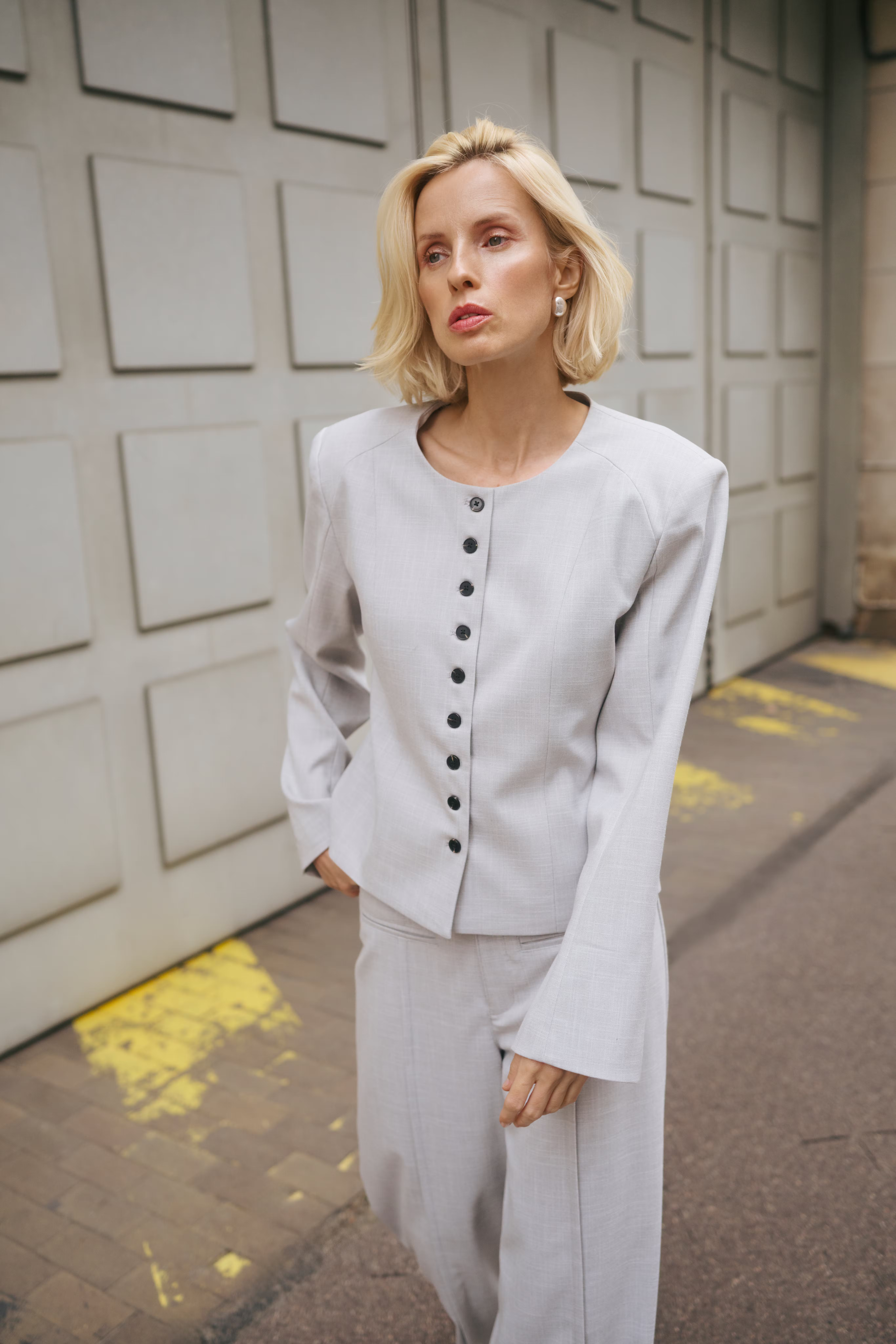 KBElena Blazer LOCATION NONE 10105827-1658031