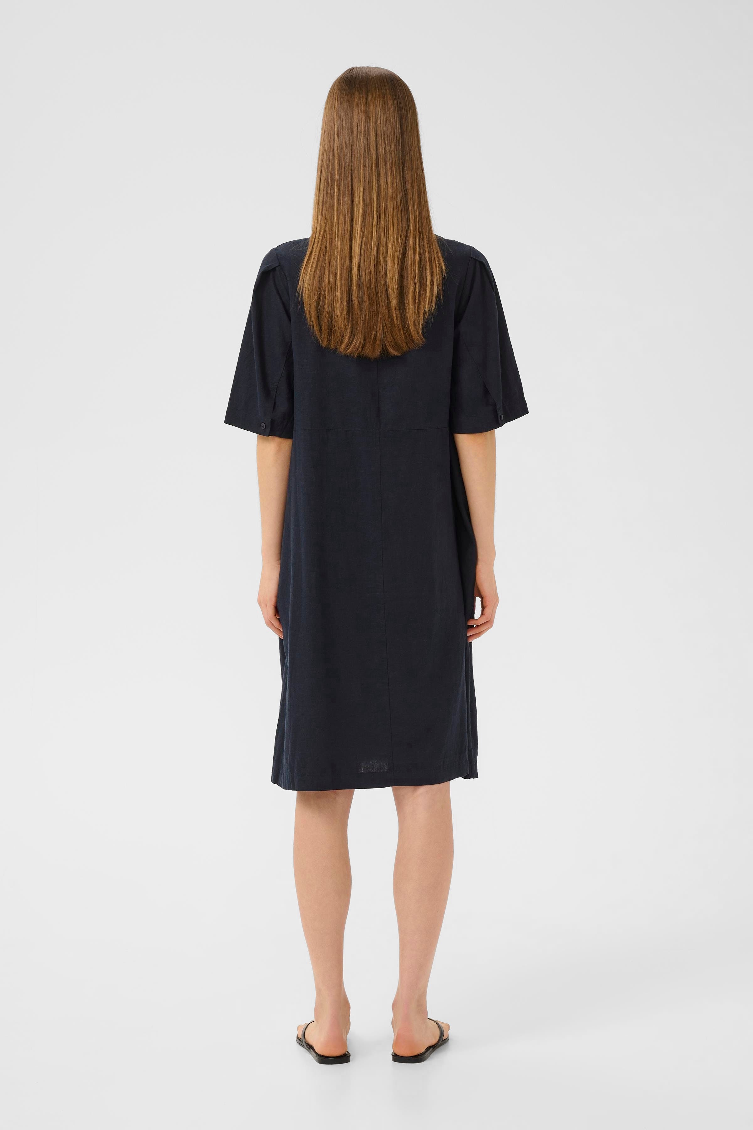 EllieIW Linnen Jurk LOOKBOOK BACK 30109316-300005