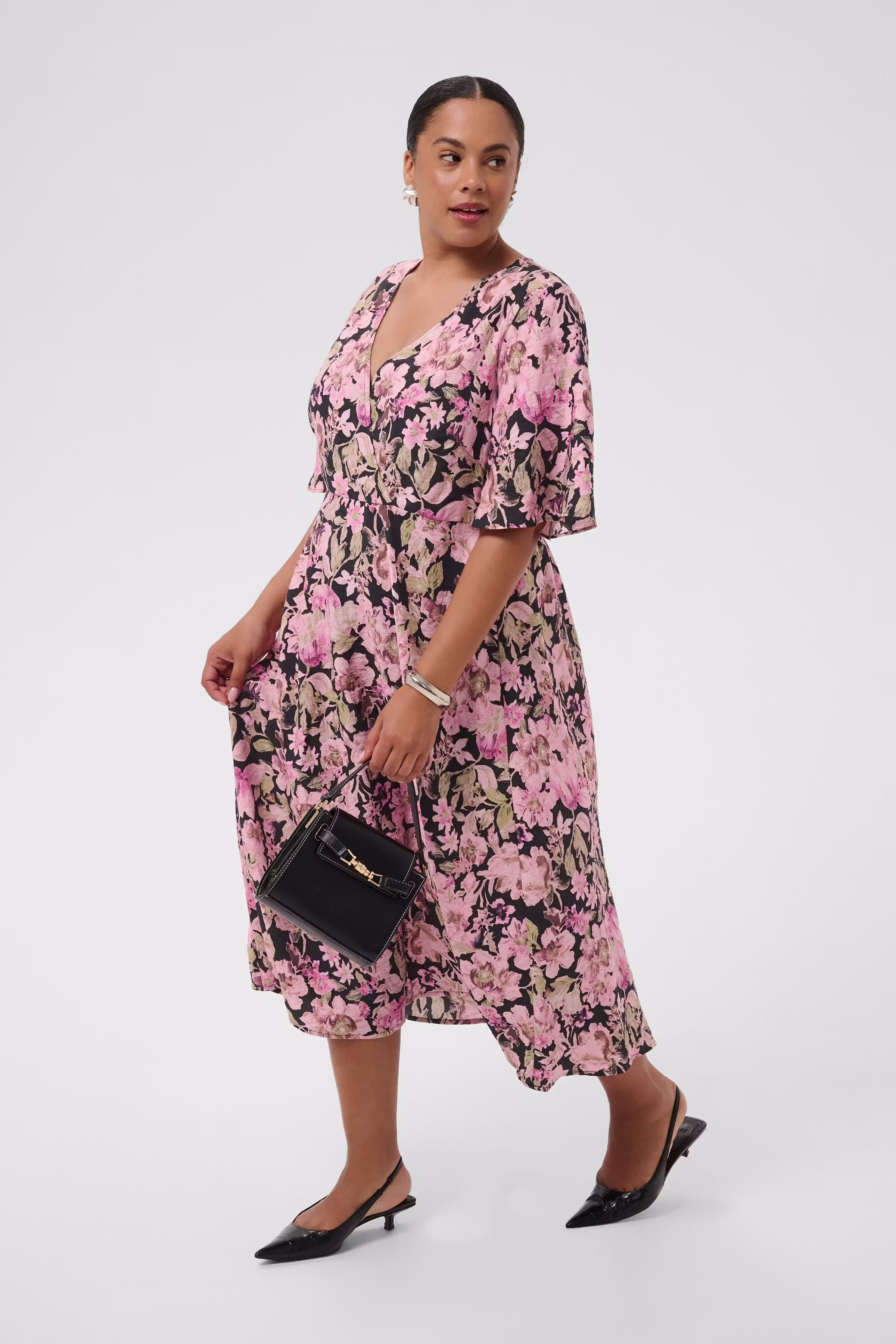 KCsarina Kleid LOOKBOOK FRONT 10584358-109806