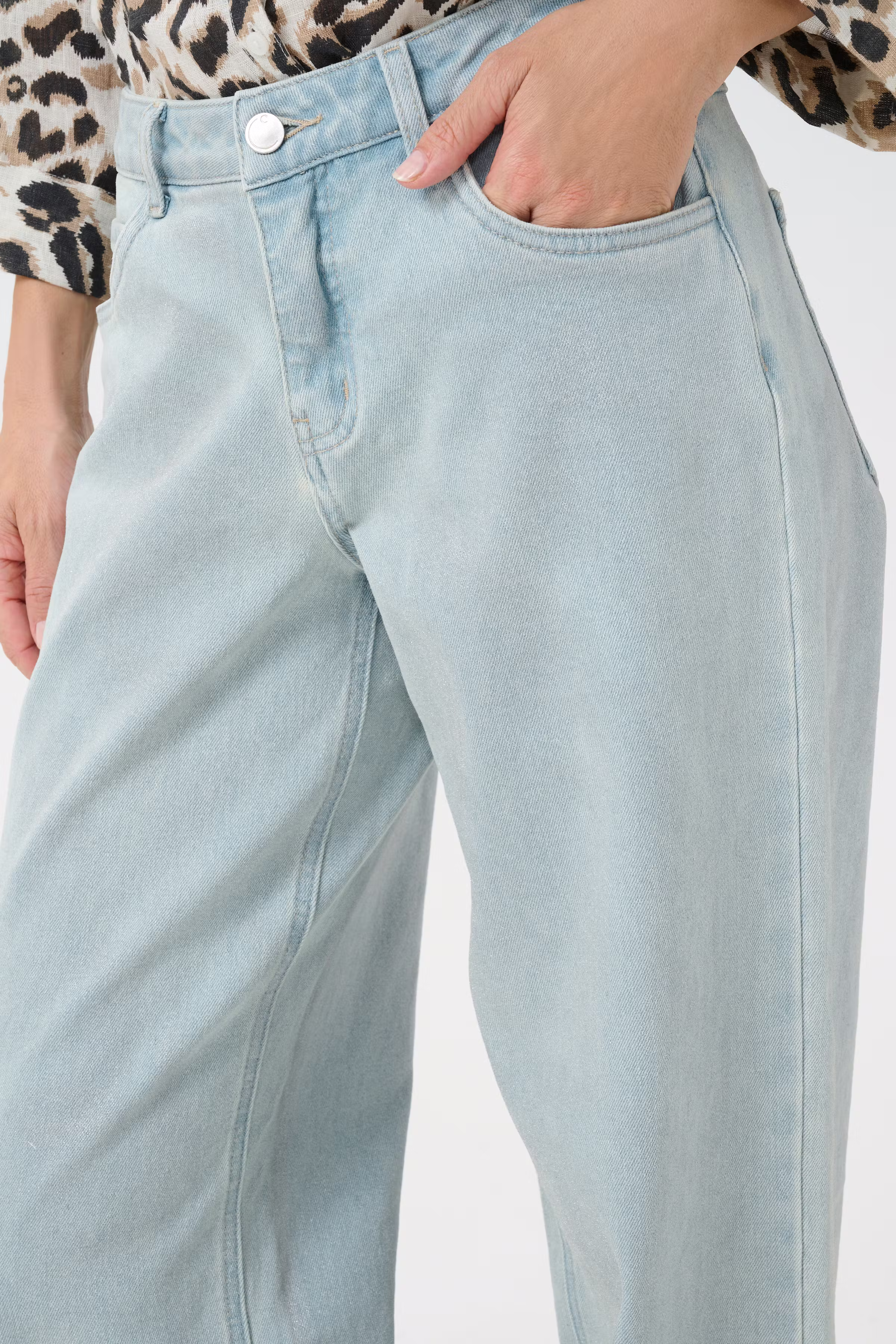 CRJoanna Jeans LOOKBOOK DETAIL 10613436-107196