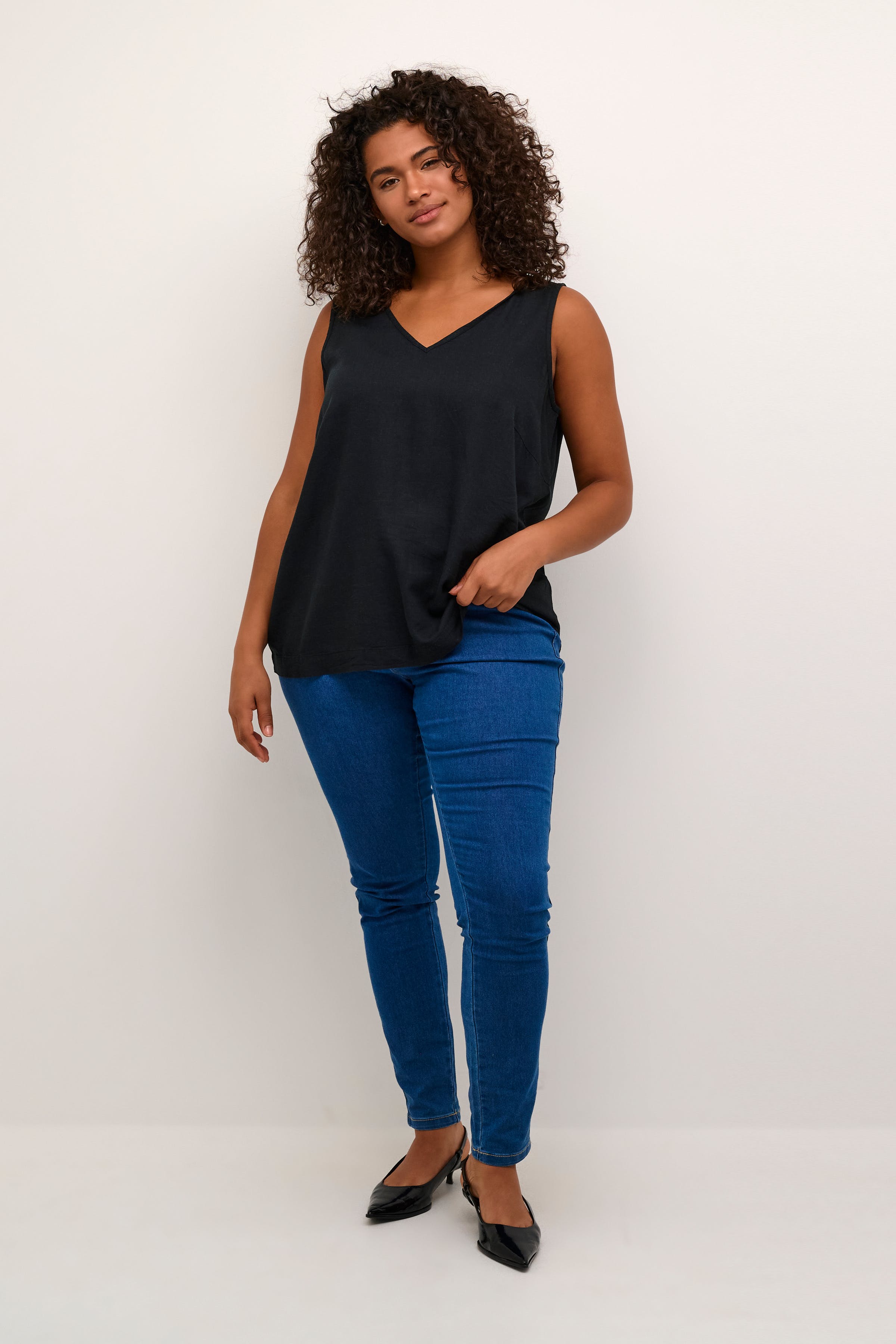 KCmille Linen Top LOOKBOOK FRONT 10582216-100121