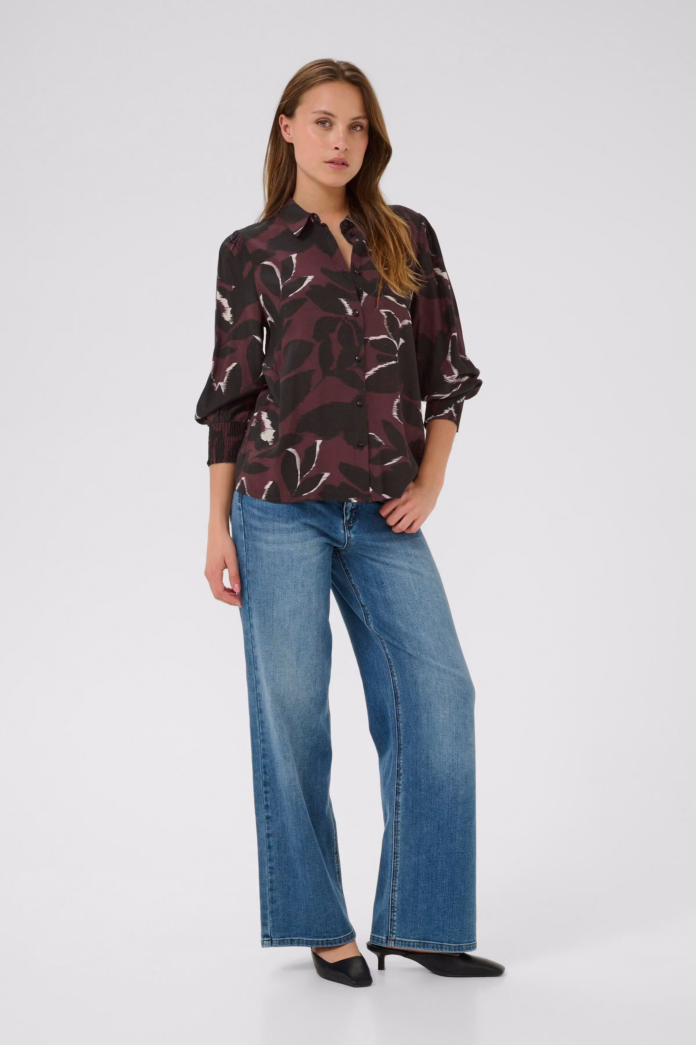 KAmille Hemd LOOKBOOK FRONT 10510719-108224