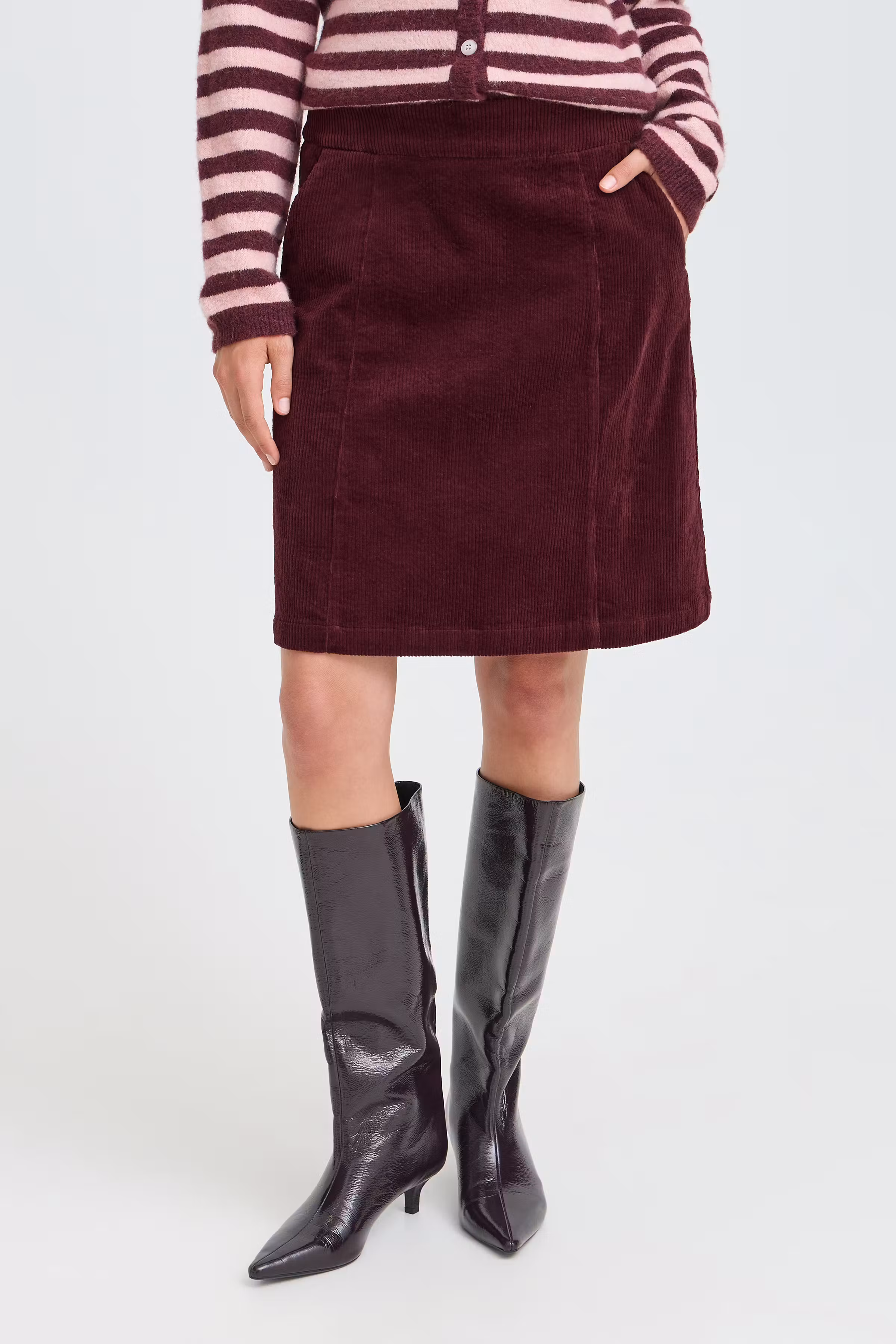 FRMITTY Skjørt LOOKBOOK FRONT 20614779-191522