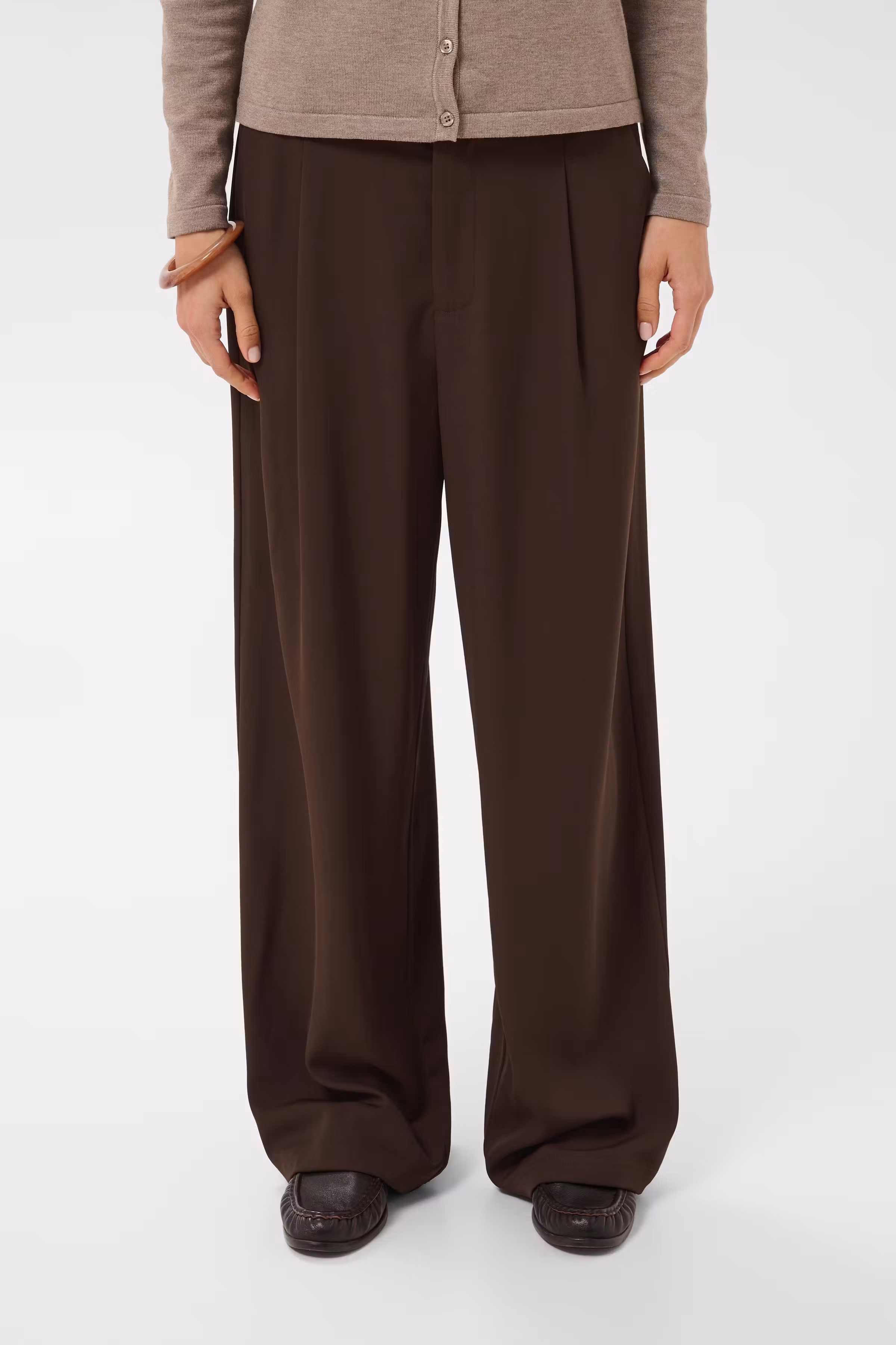 TavasSZ Byxor LOOKBOOK FRONT 30516024-191111