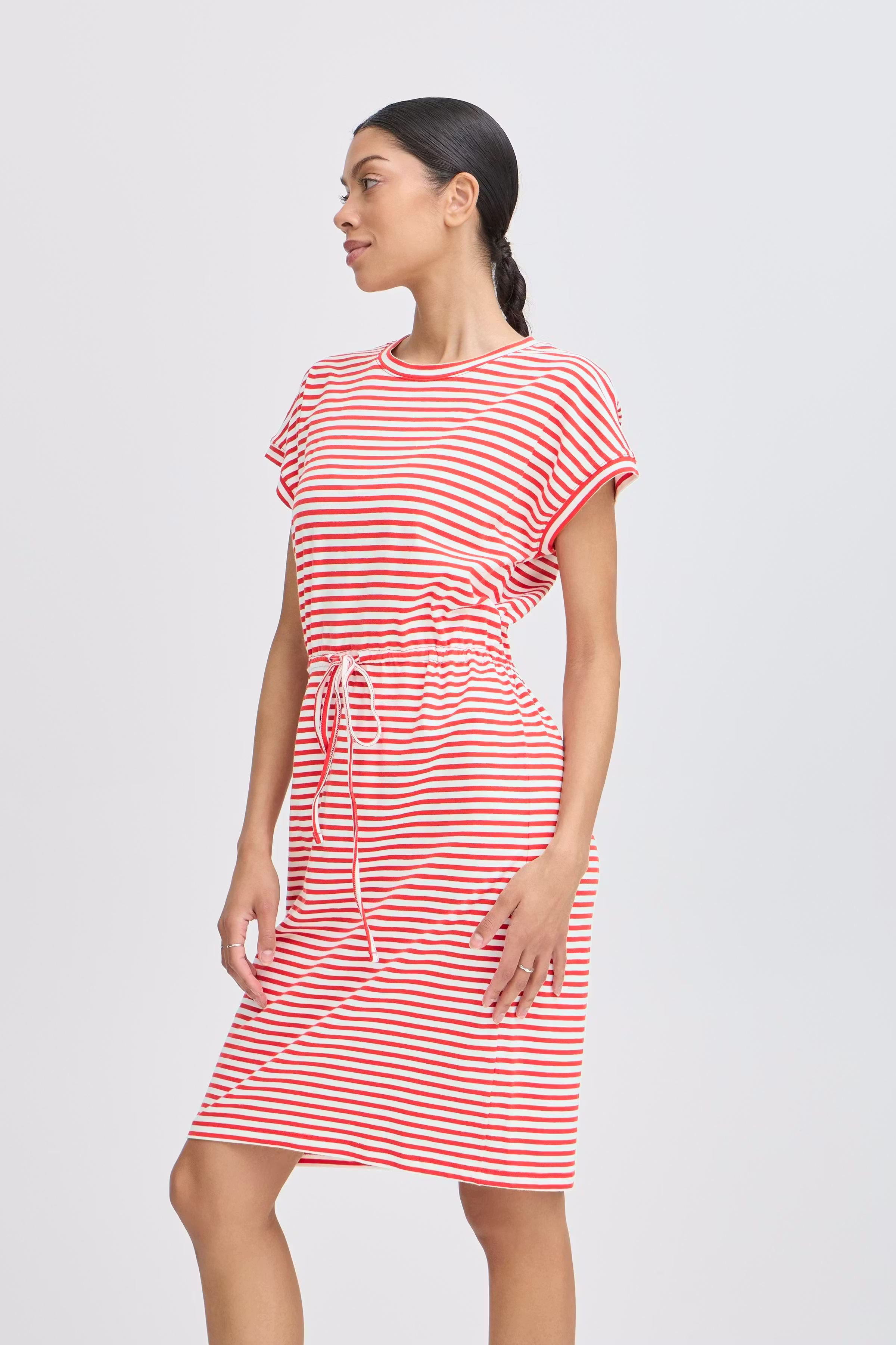 BYPANDINNA Kjole LOOKBOOK FRONT 20816852-204752