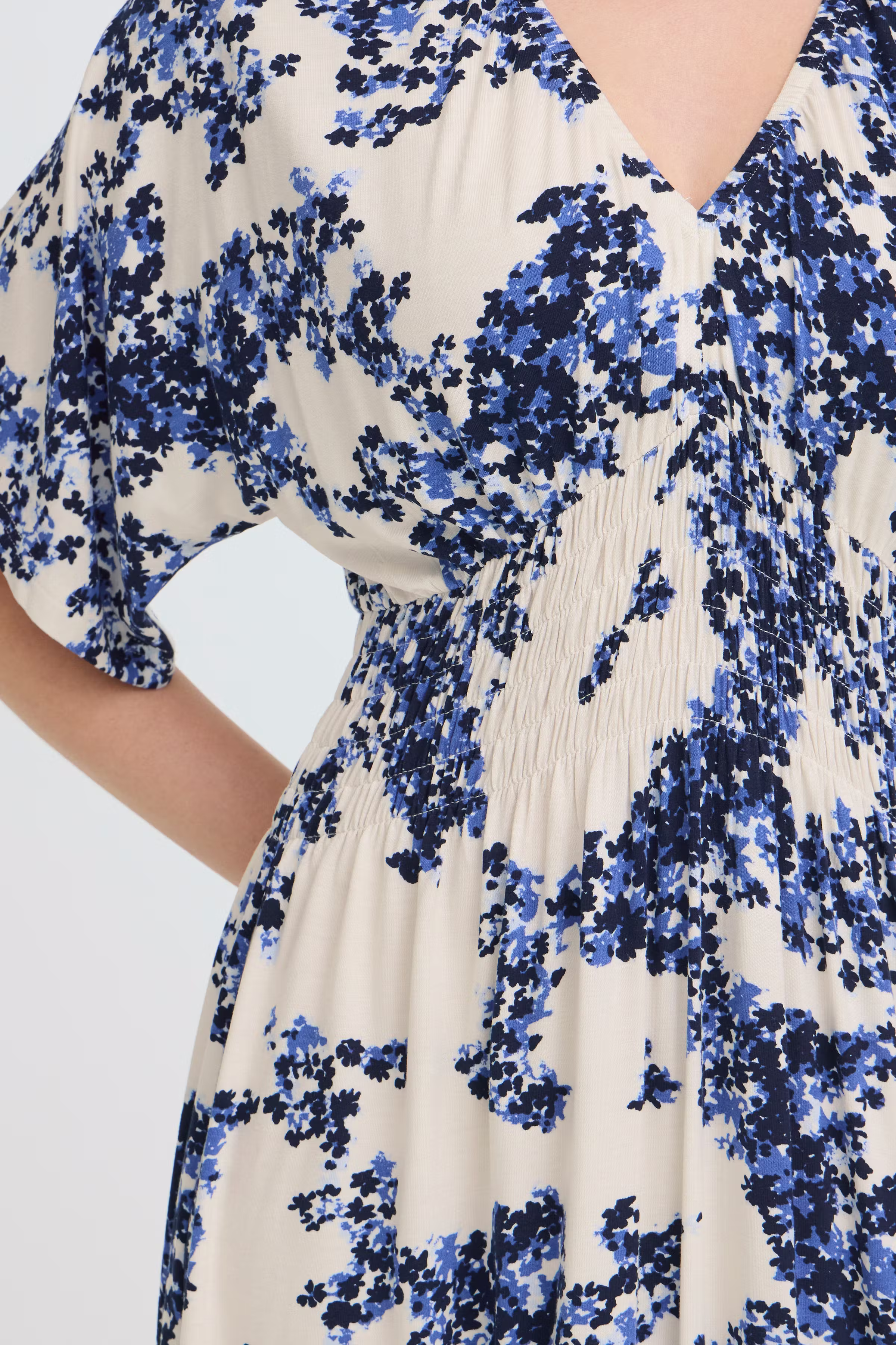 FRAMY Kjole LOOKBOOK DETAIL 20617714-900008583