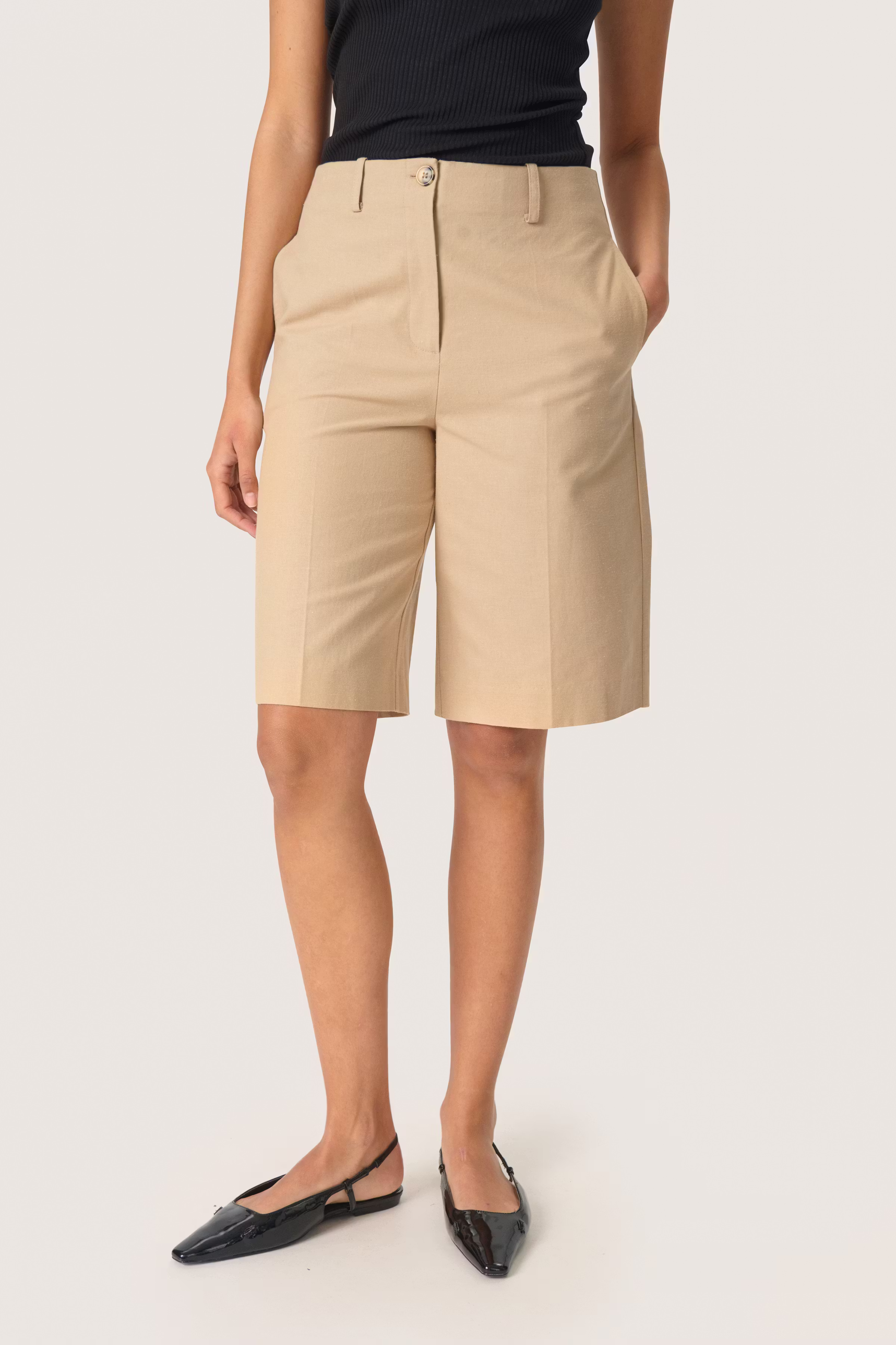 SLCarry Shorts LOOKBOOK FRONT 30408229-151114