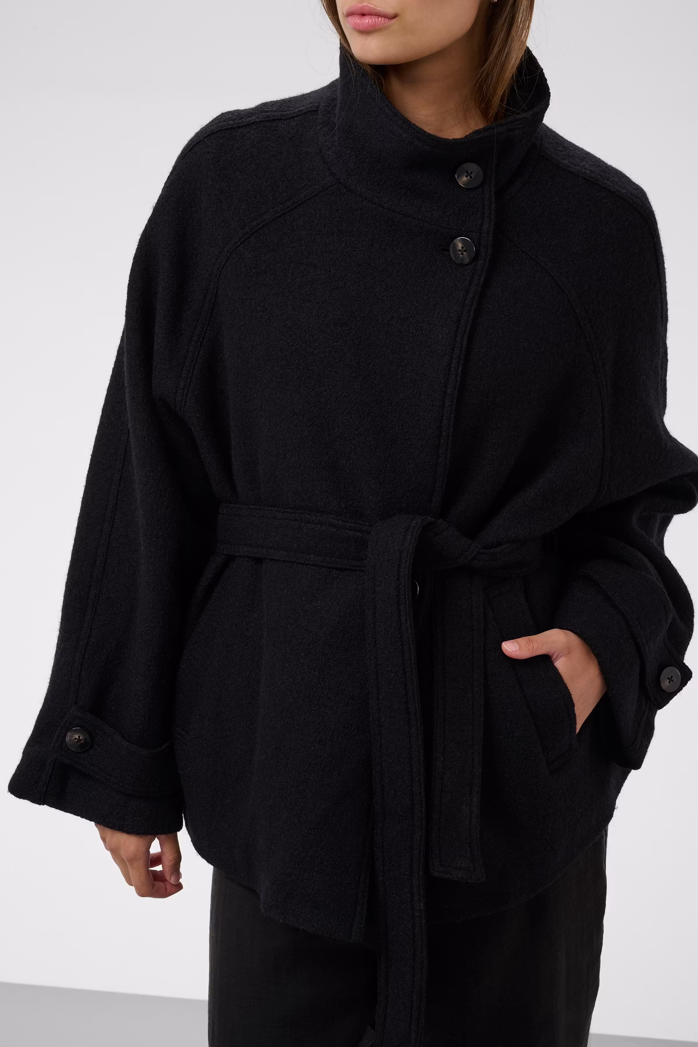 SLAngelina Outerwear LOOKBOOK DETAIL 30409338-194008