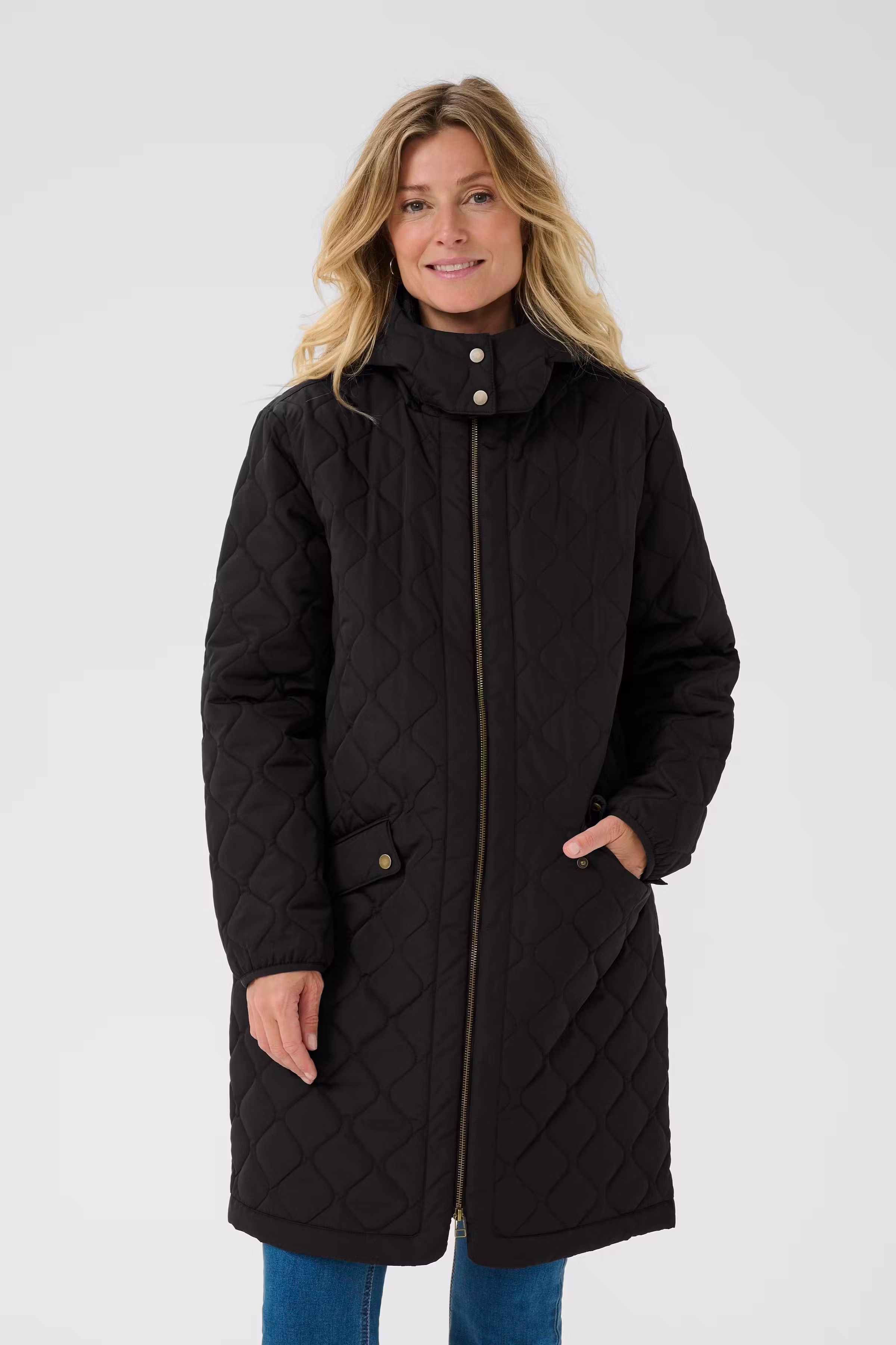 CRArwen Jacket LOOKBOOK FRONT 10612773-100120