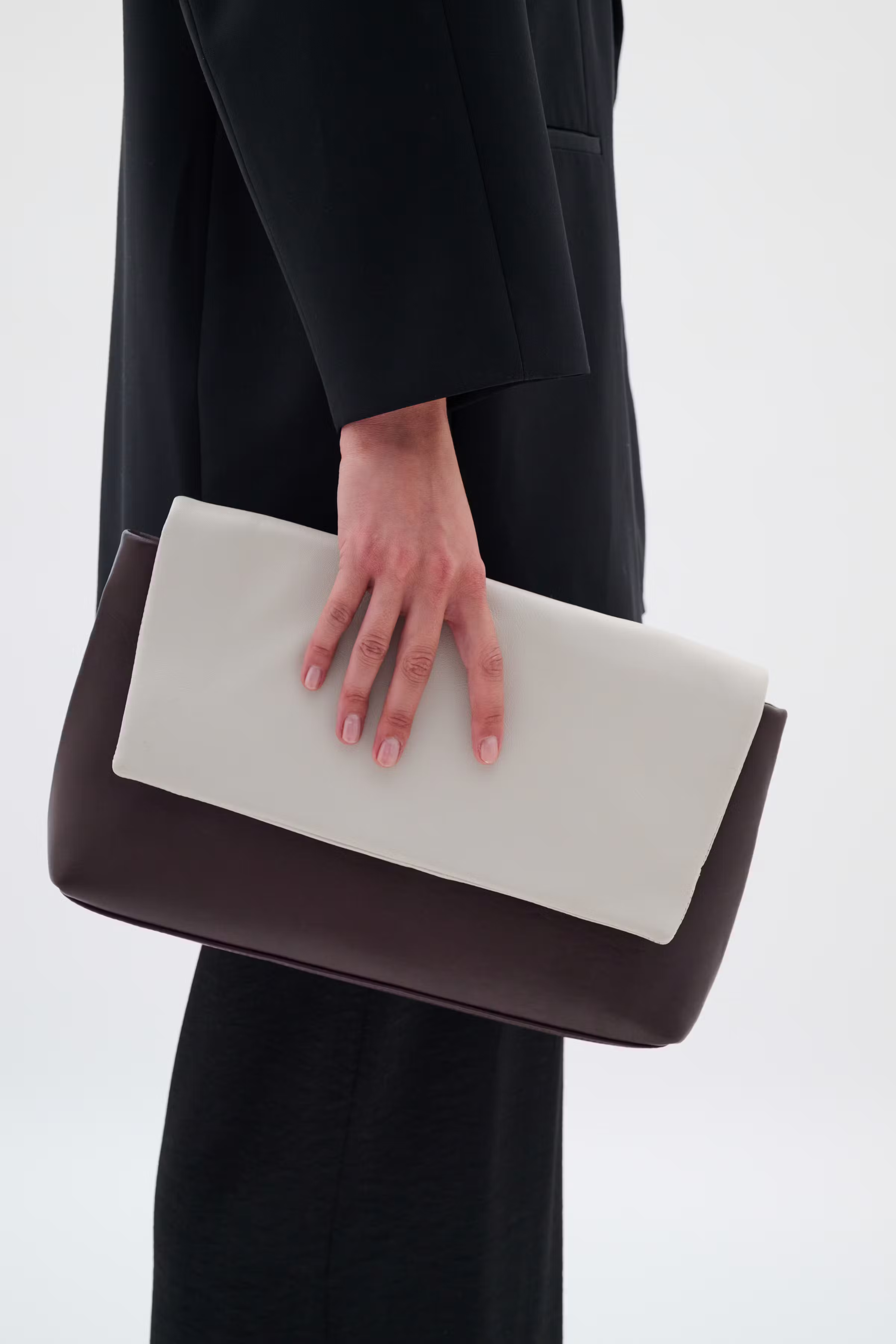 RadaIW Clutch Bag LOOKBOOK DETAIL 30109559-191518
