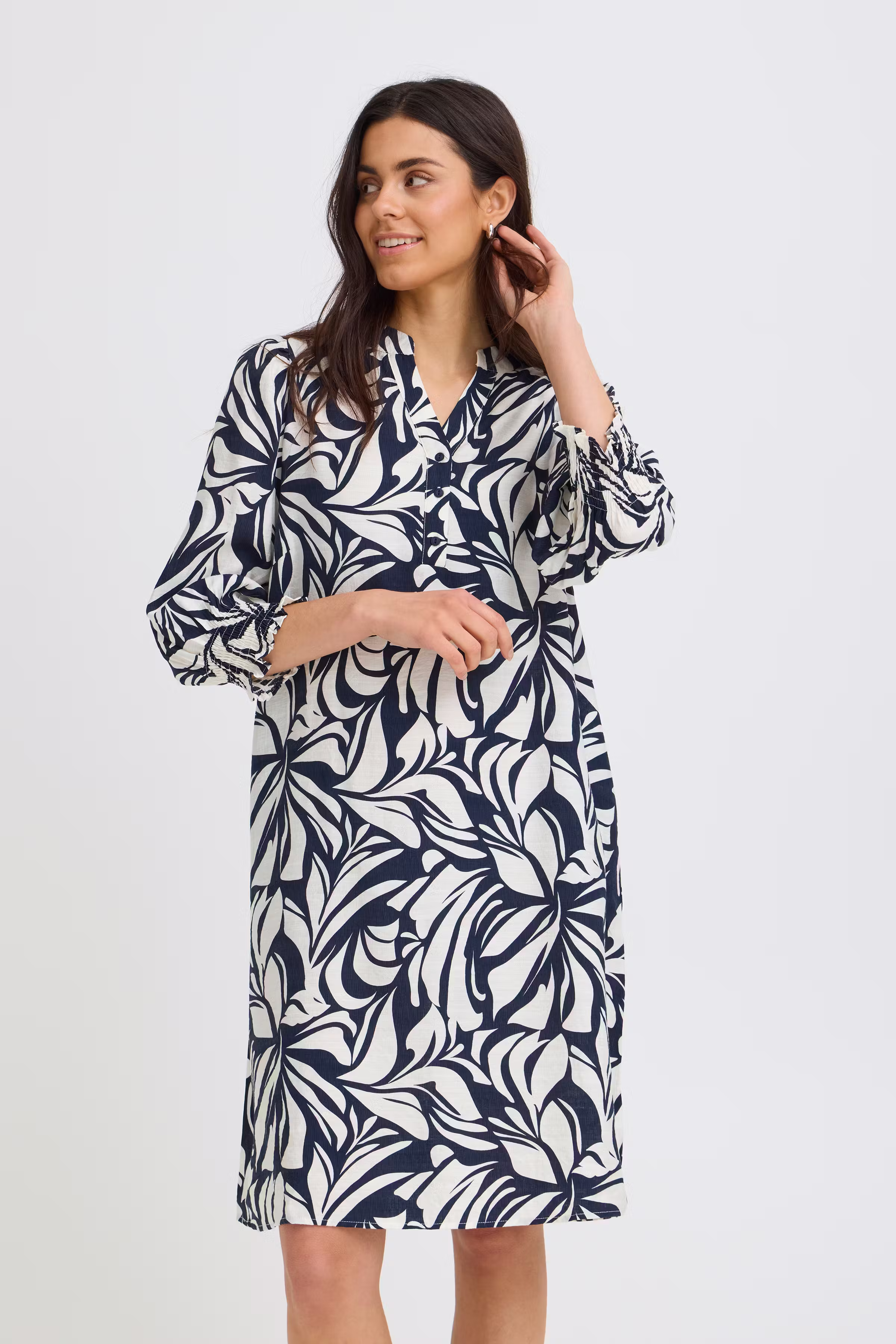 FRARIANA Dress LOOKBOOK FRONT 20618119-900010587