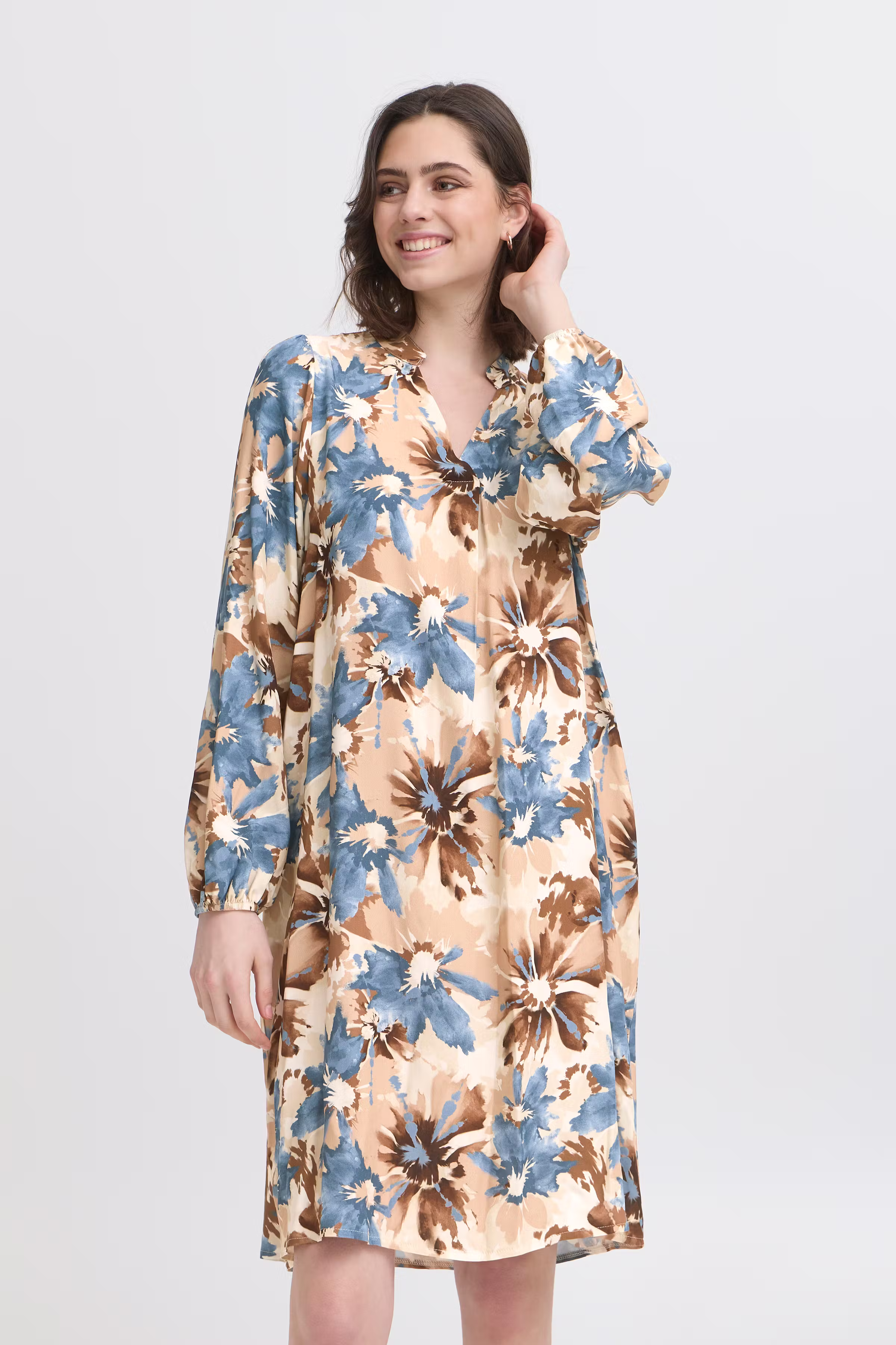 FXILLIE Kjole LOOKBOOK FRONT 20616119-205496