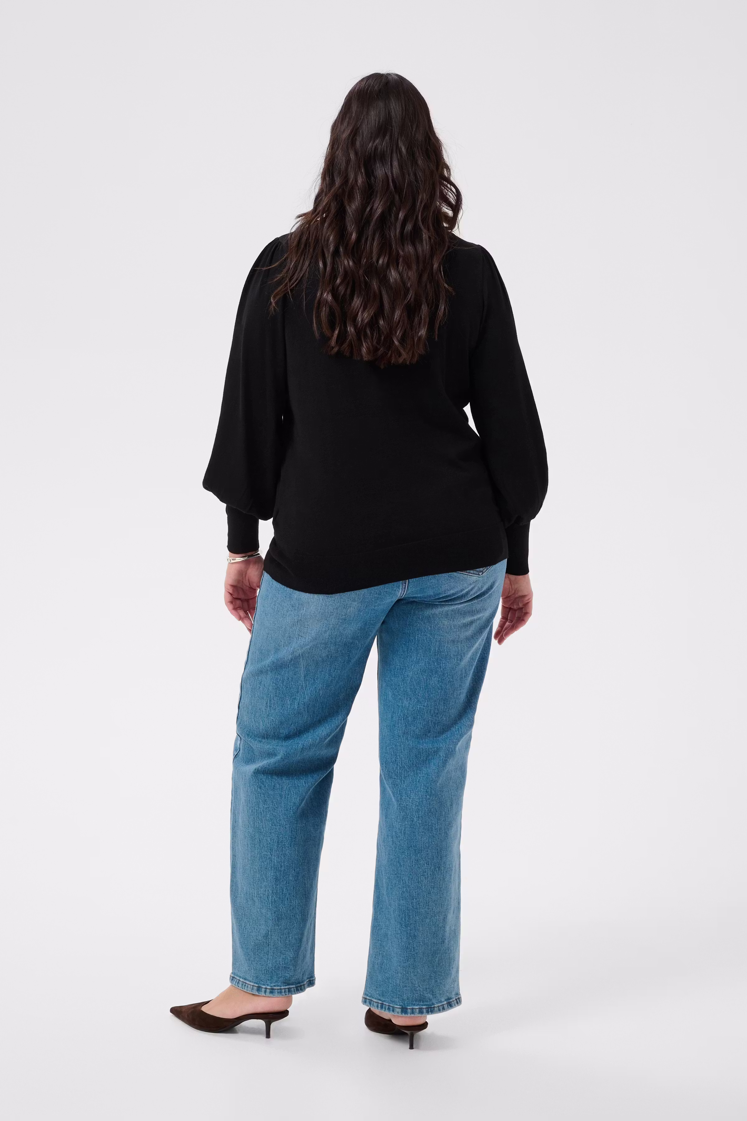 KClizzy Pullover LOOKBOOK BACK 10584451-100121
