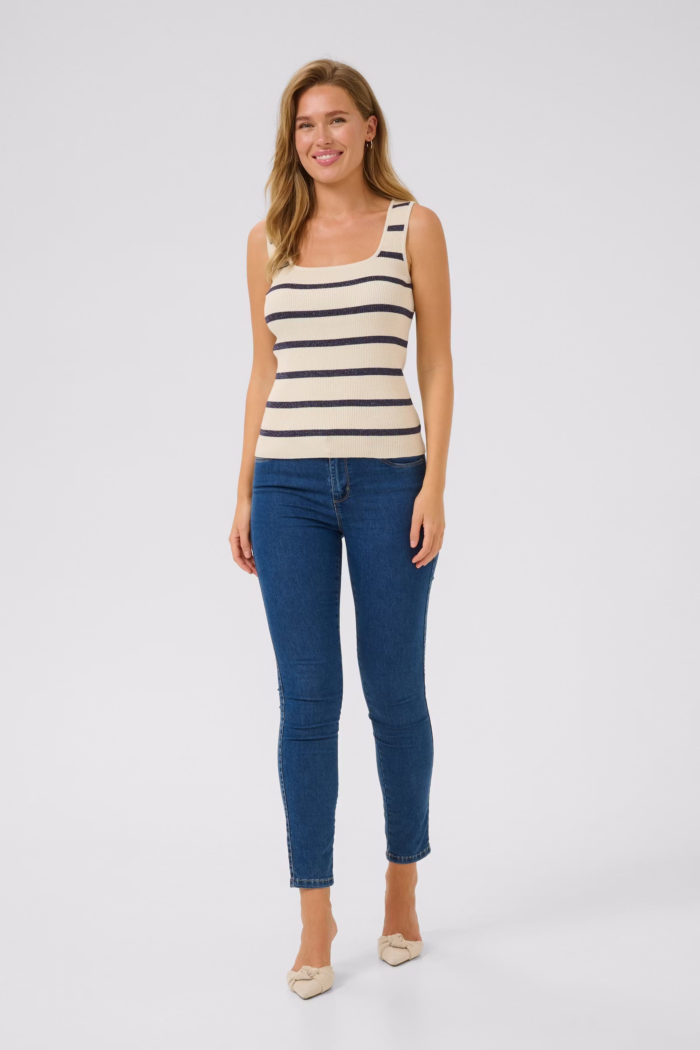 KAmorita Pullover LOOKBOOK FRONT 10509947-107445