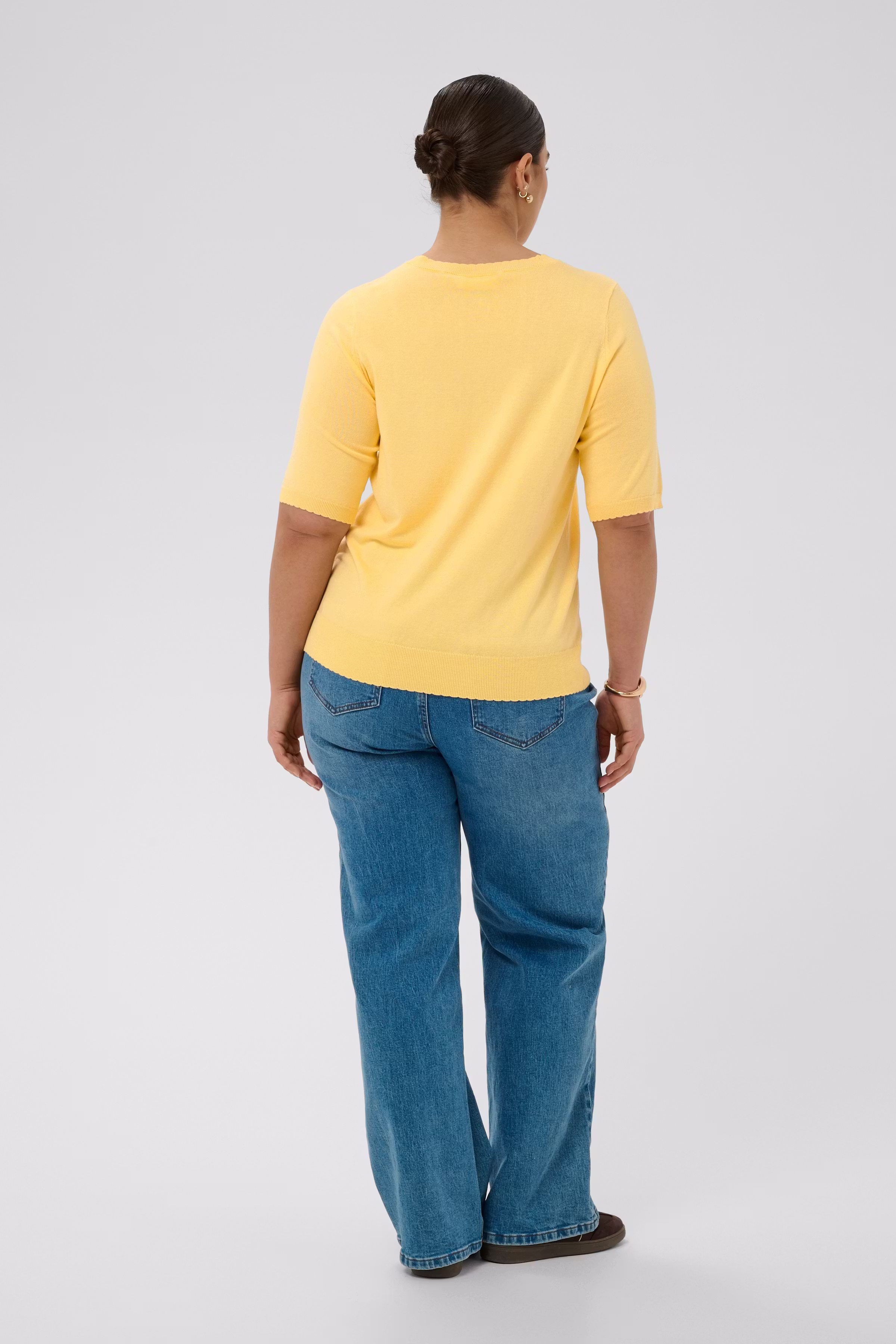 KClizzy Pullover LOOKBOOK BACK 10584482-130822