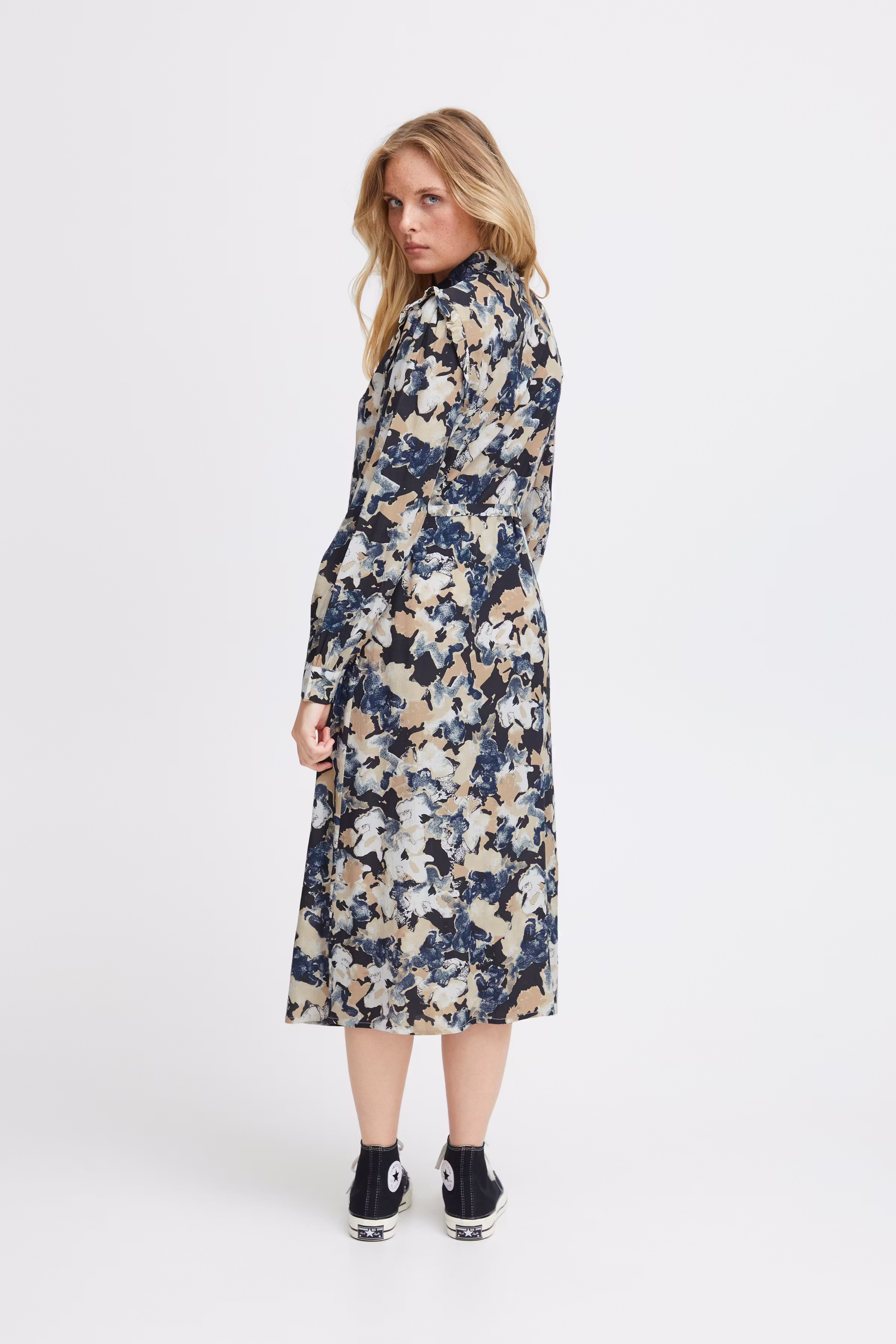 IHGANAVA Kleid LOOKBOOK BACK 20120363-202749