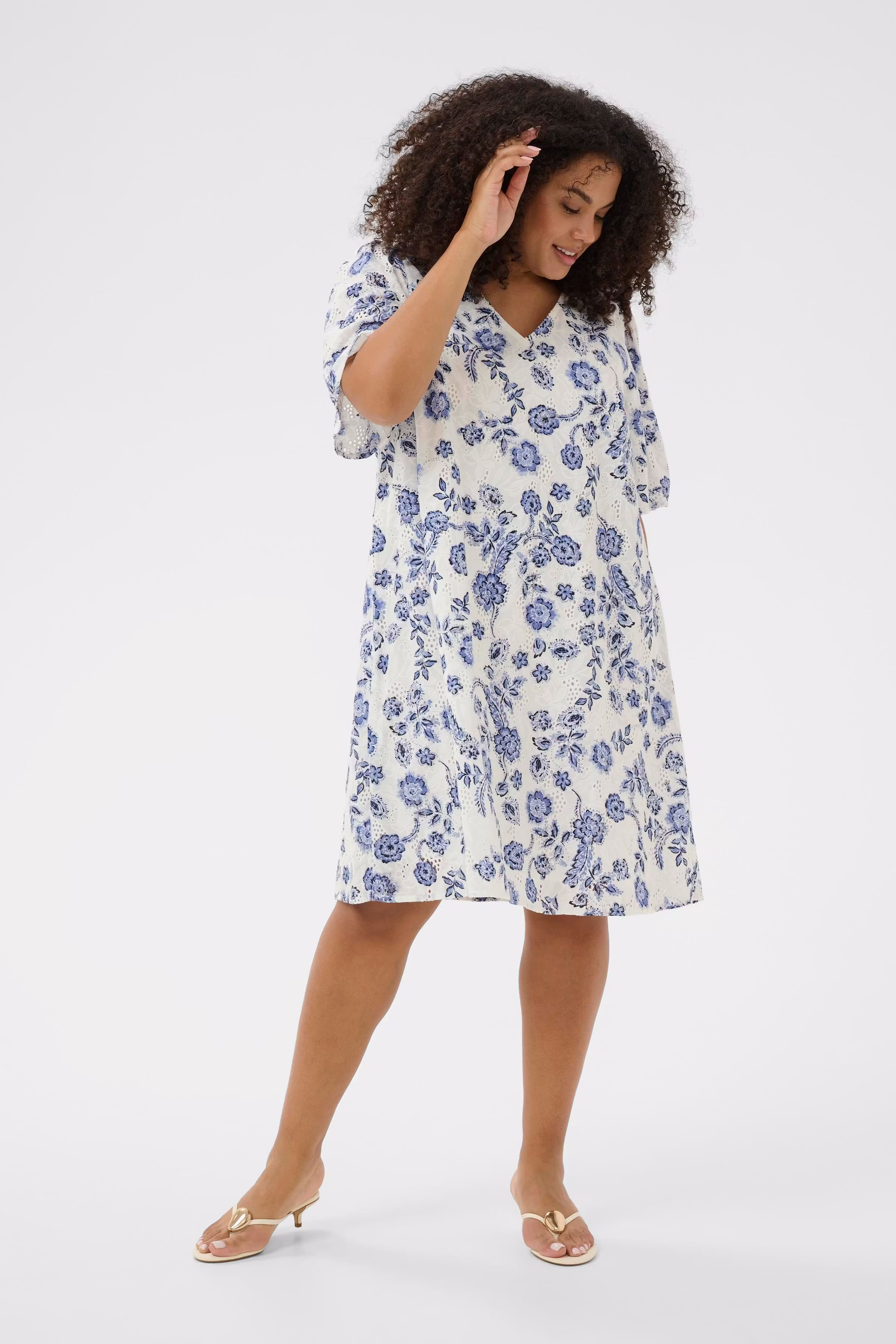 KClula Klänning LOOKBOOK FRONT 10584123-109291