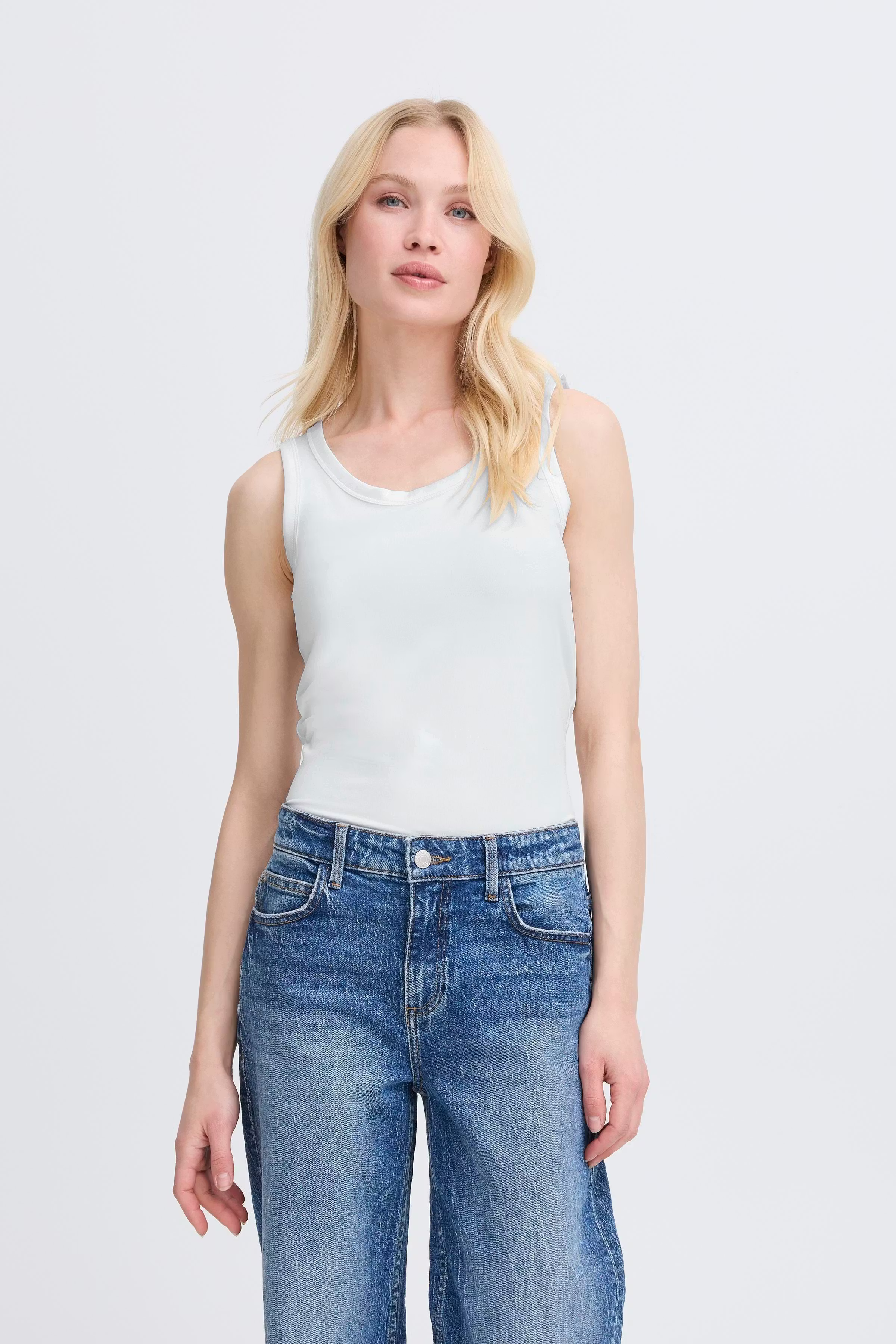 BYLANE Top LOOKBOOK FRONT 802894-80115